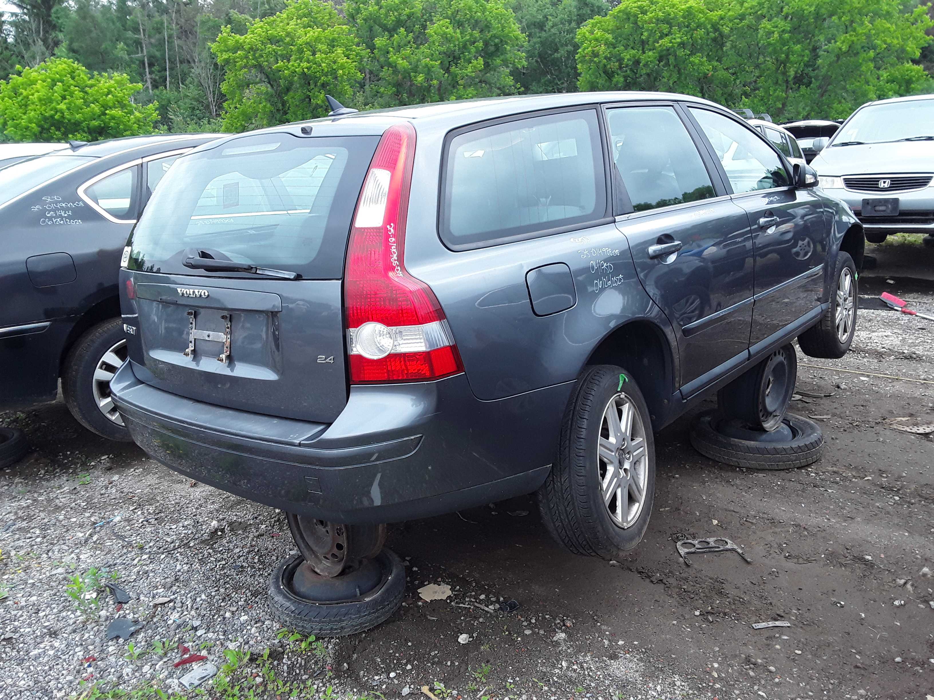 VOLVO V50 2005