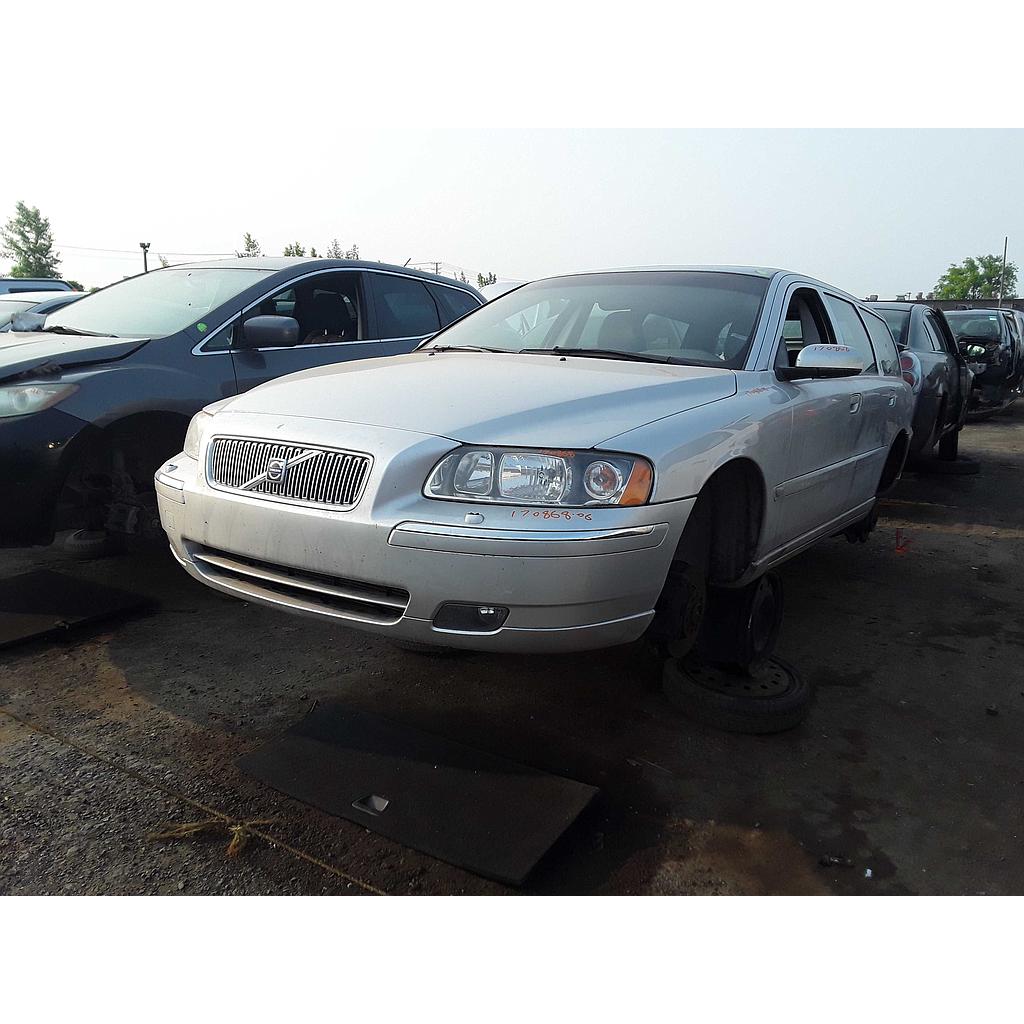 VOLVO V70 2006
