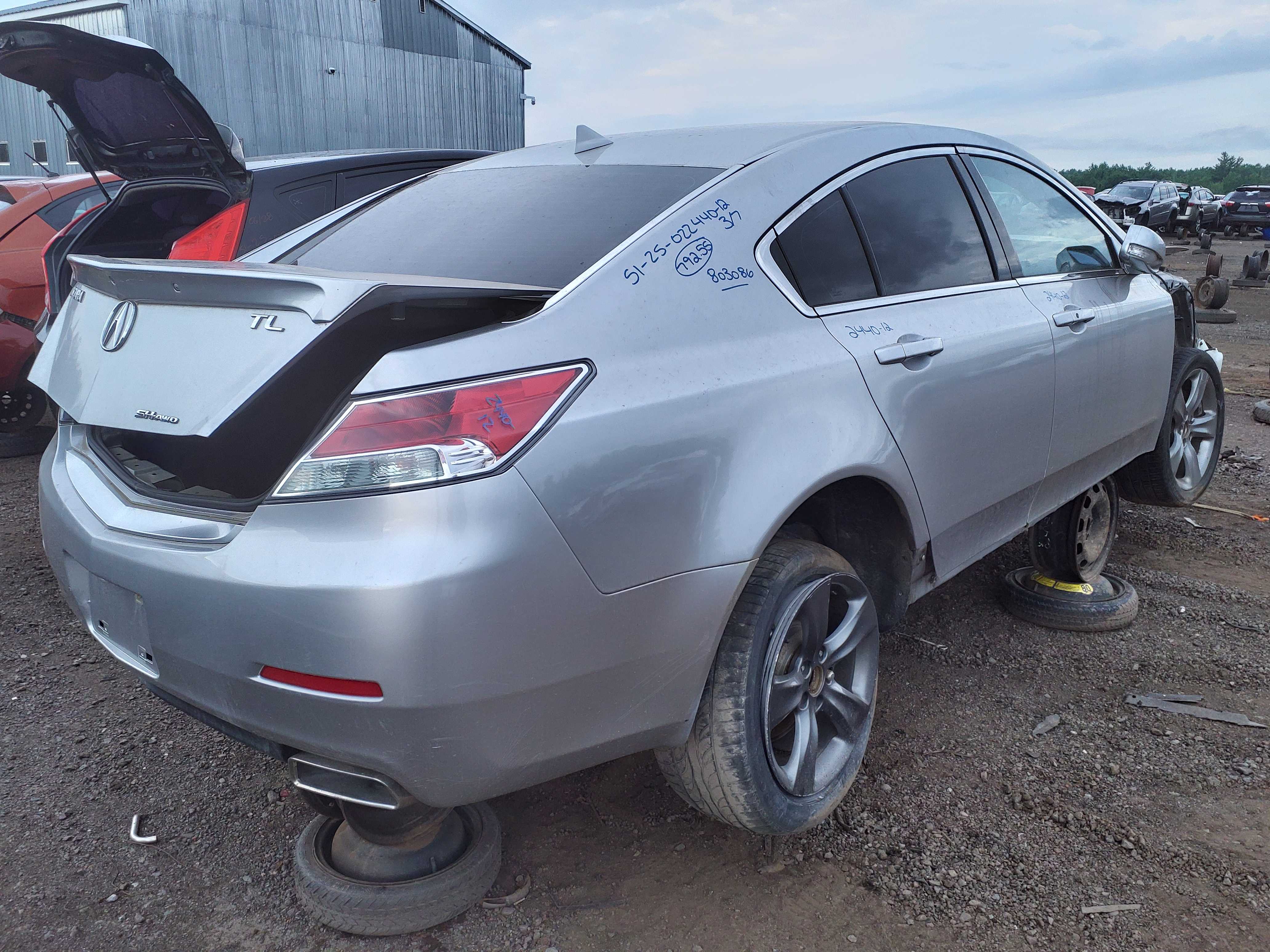 ACURA TL 2012