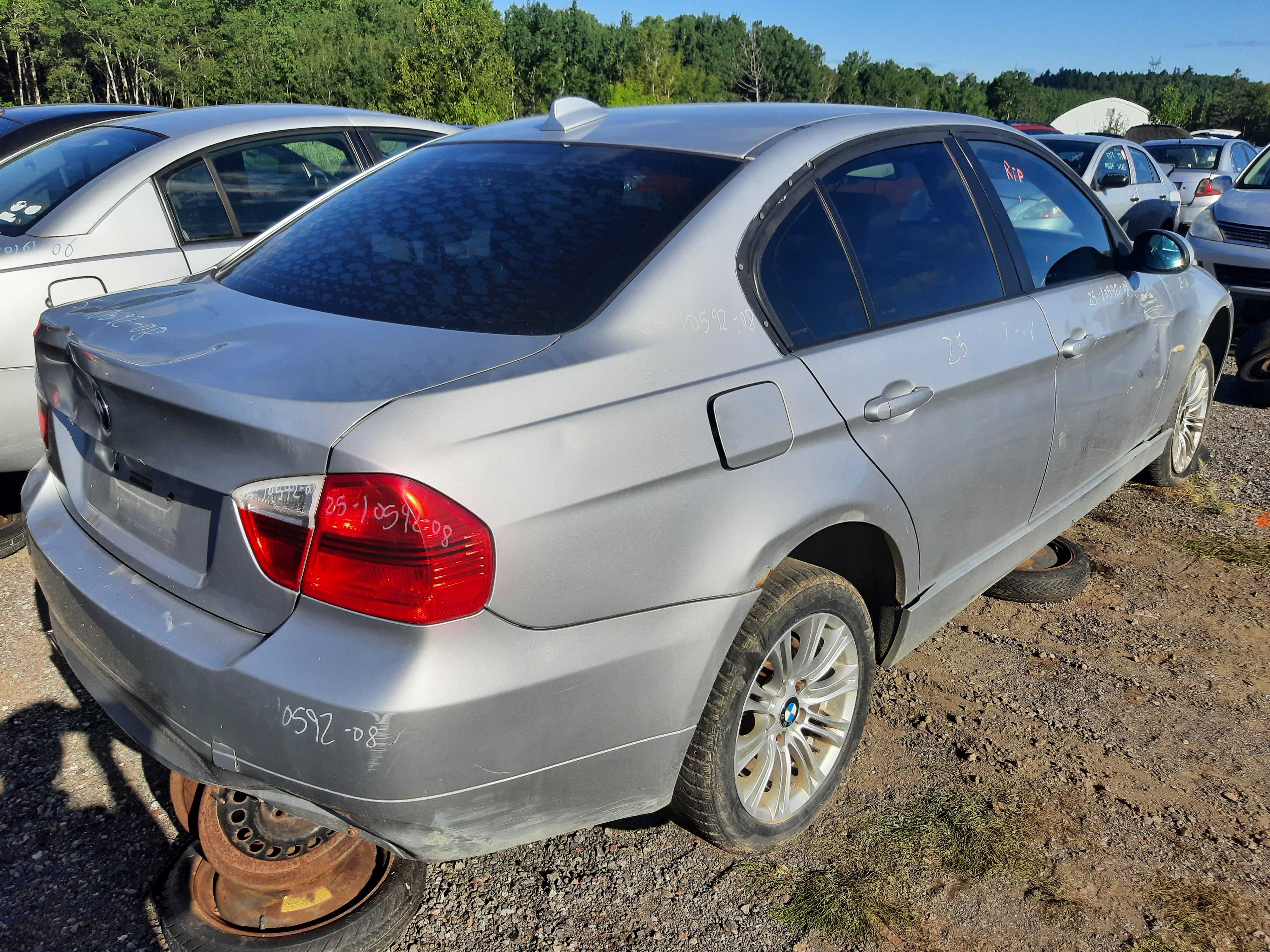 BMW 323 2008