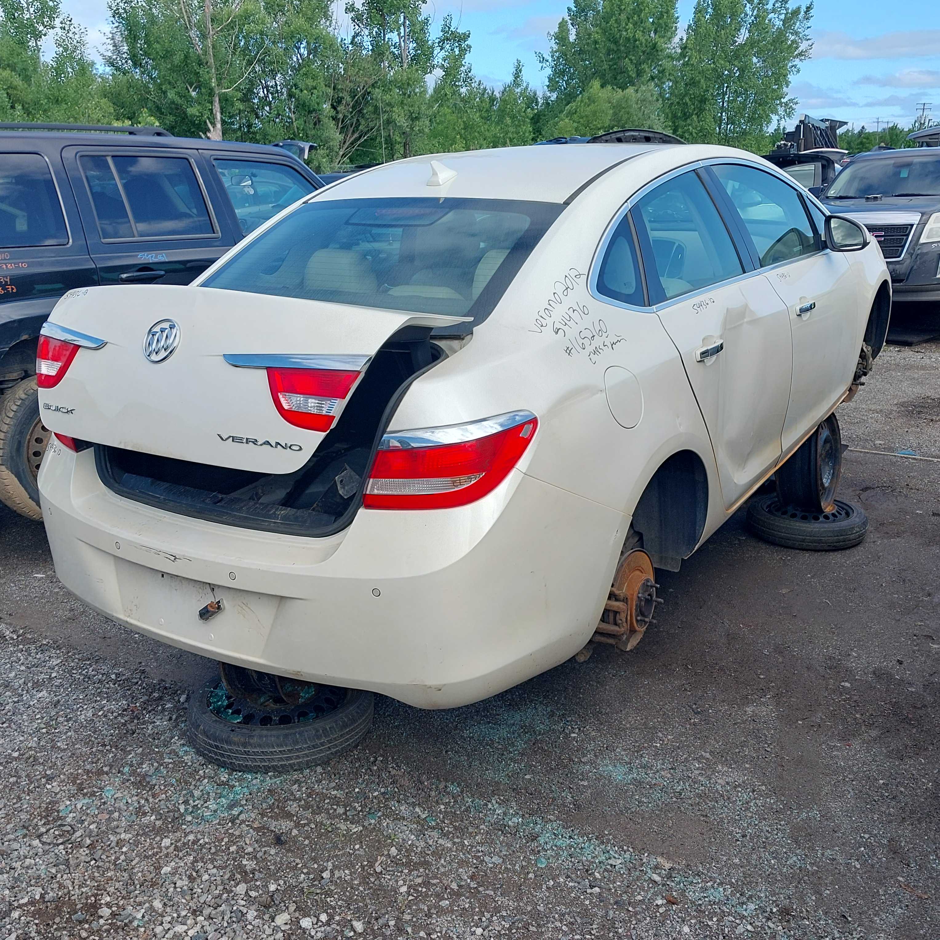 BUICK VERANO 2012