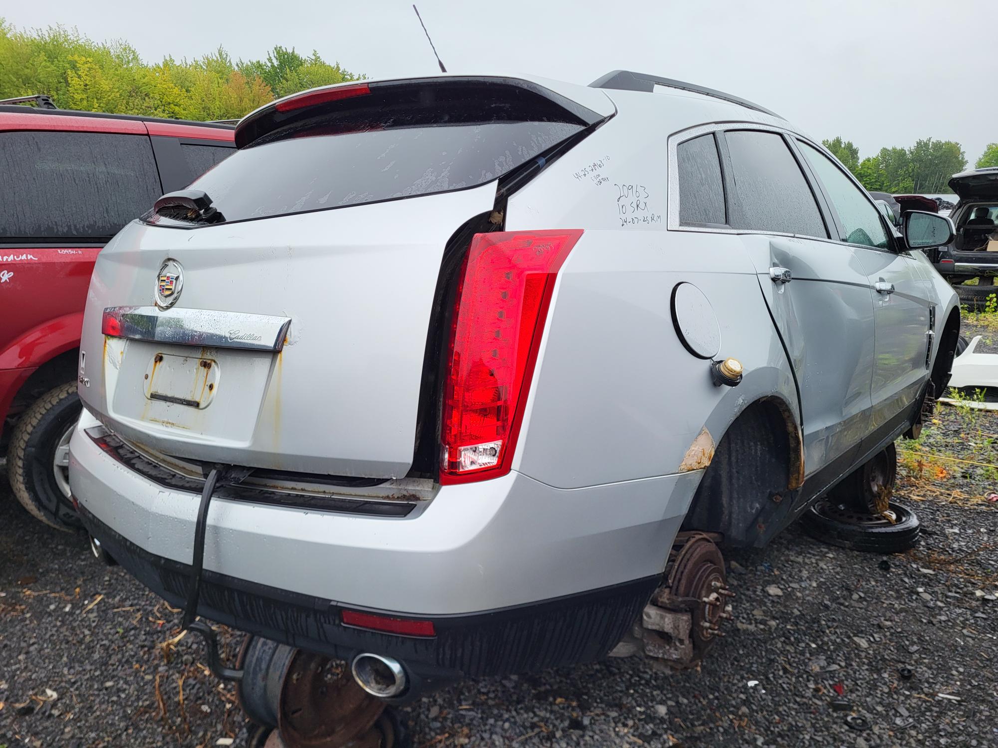 CADILLAC SRX 2010