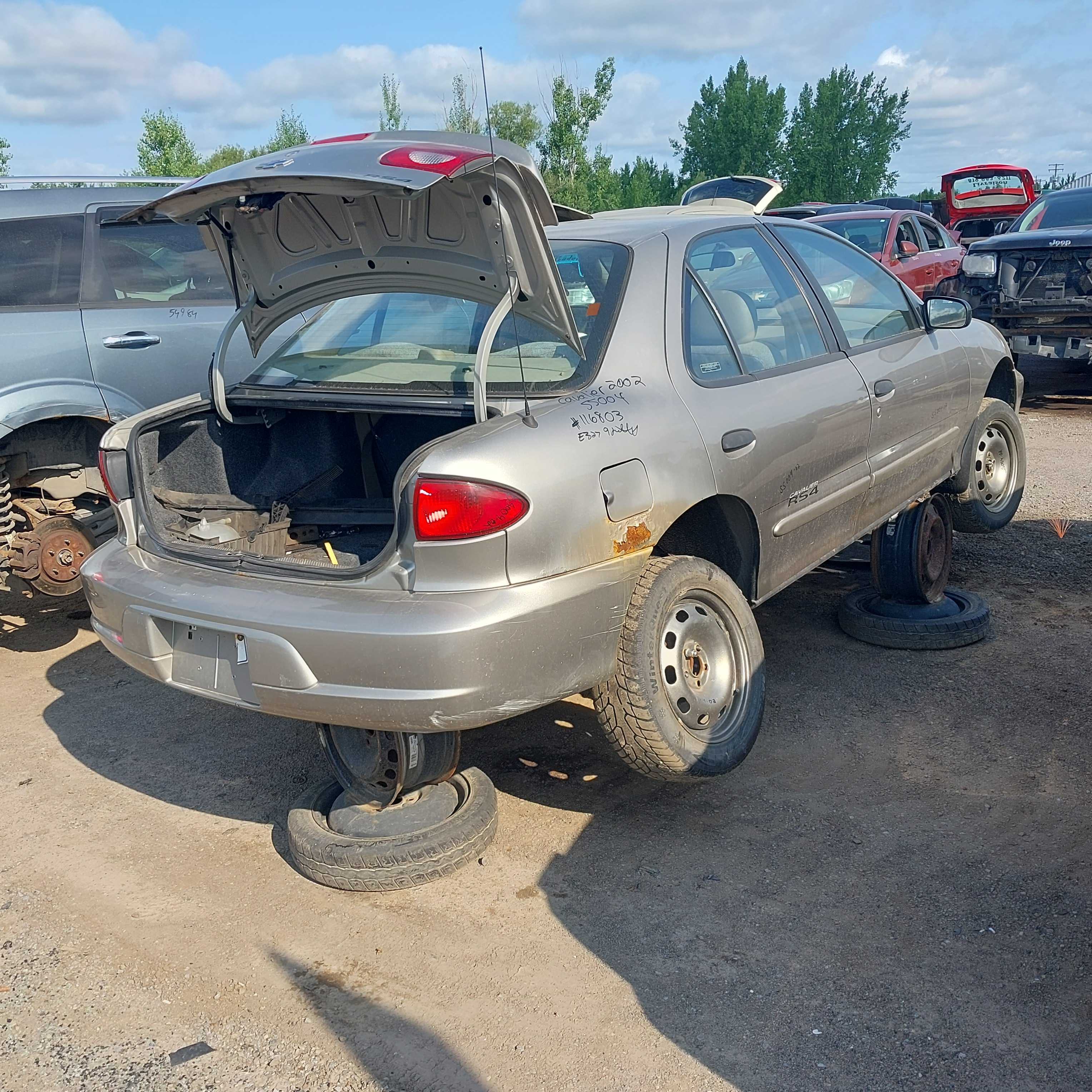 CHEVROLET CAVALIER 2002