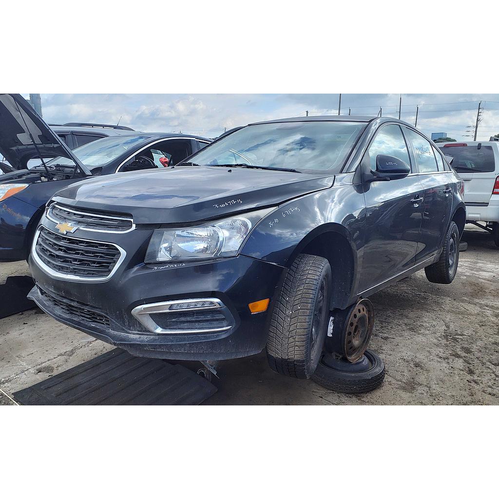CHEVROLET CRUZE 2015
