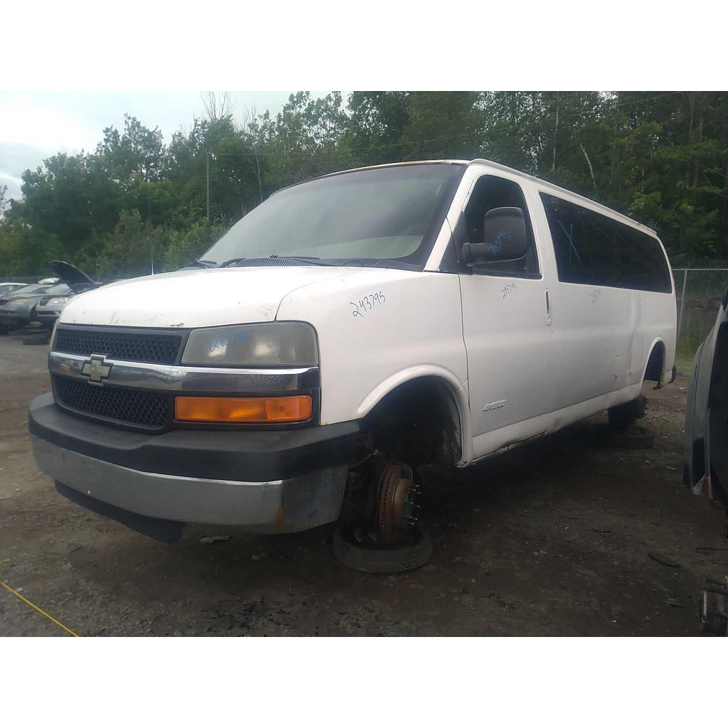 CHEVROLET EXPRESS VAN 2006