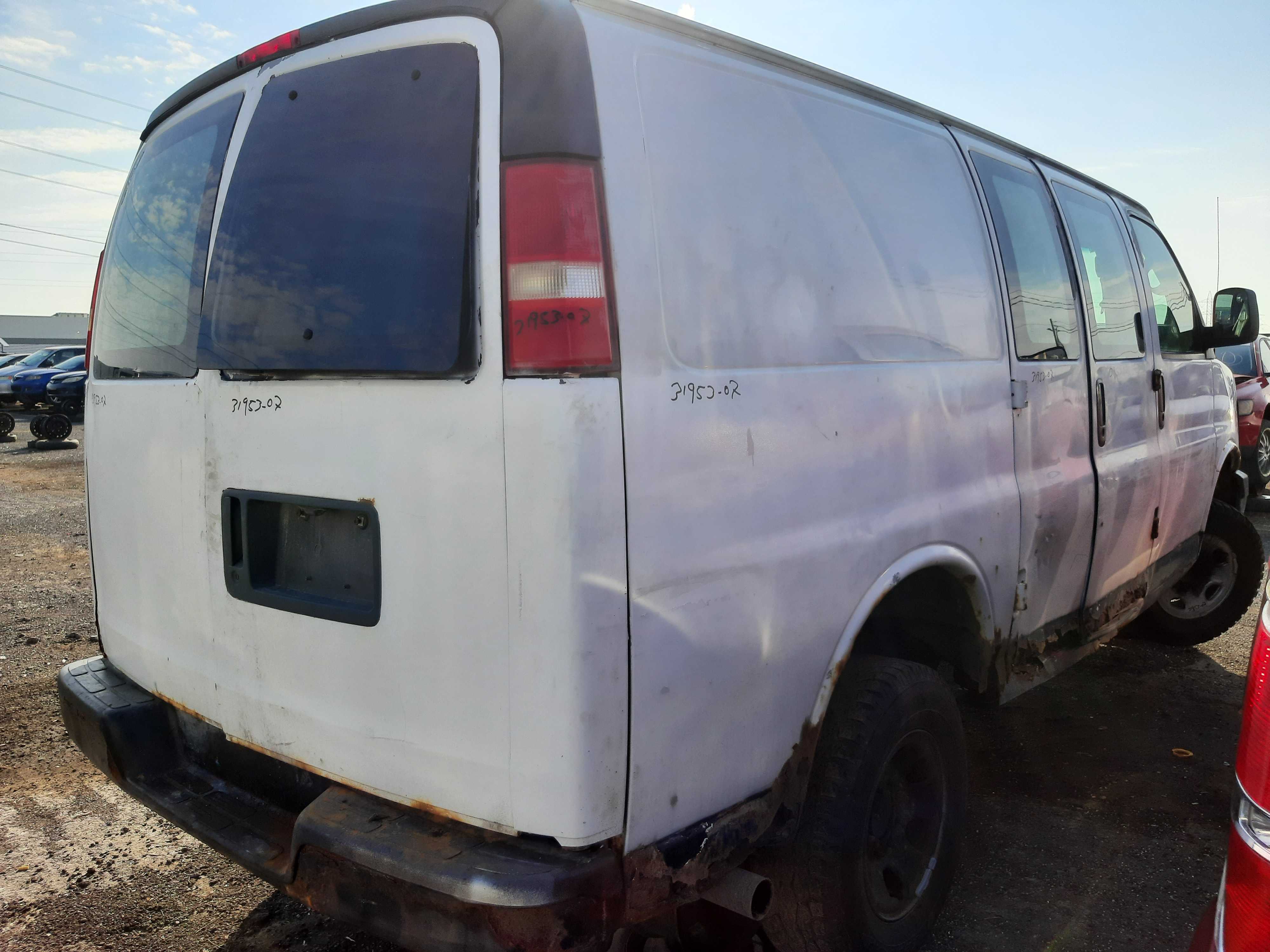 CHEVROLET EXPRESS VAN 2007