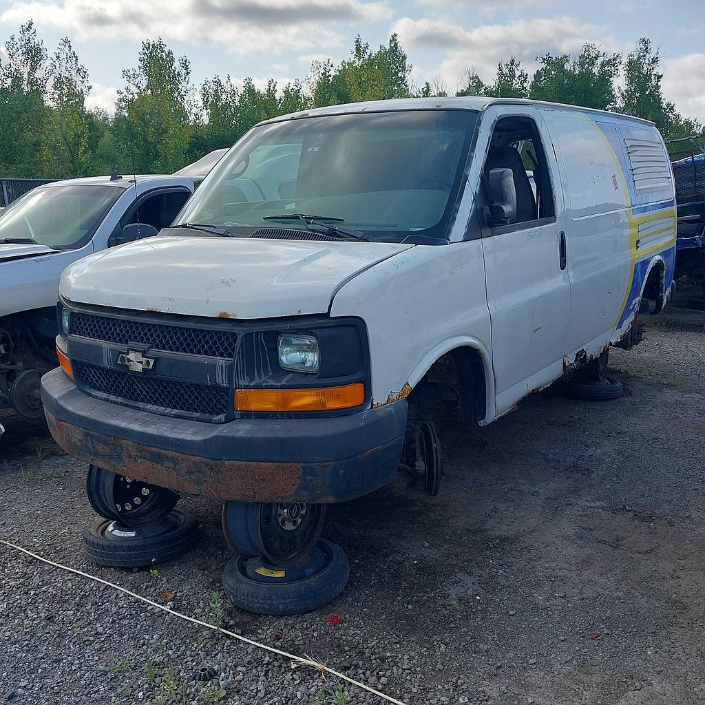 CHEVROLET EXPRESS VAN 2009