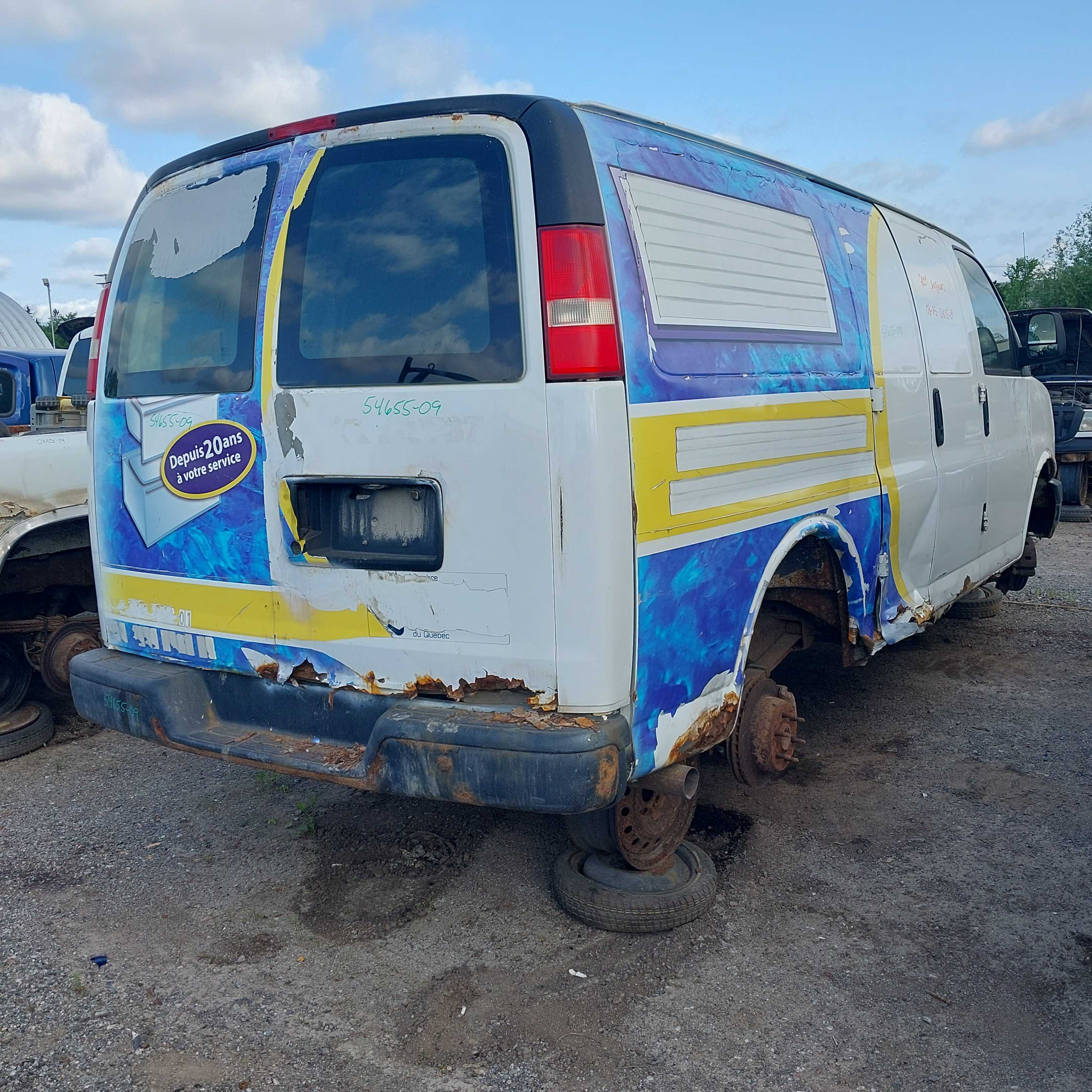 CHEVROLET EXPRESS VAN 2009