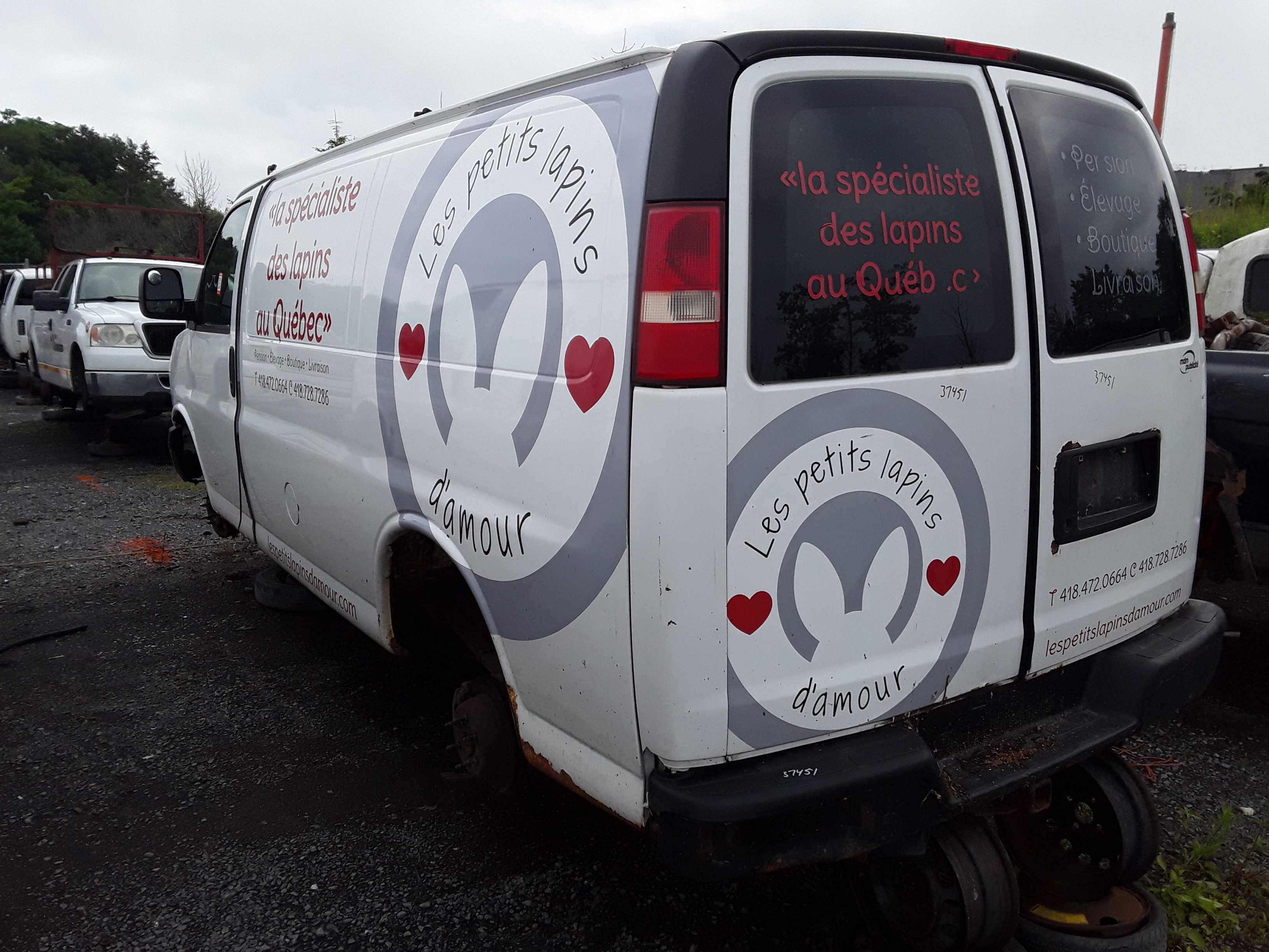 CHEVROLET EXPRESS VAN 2011