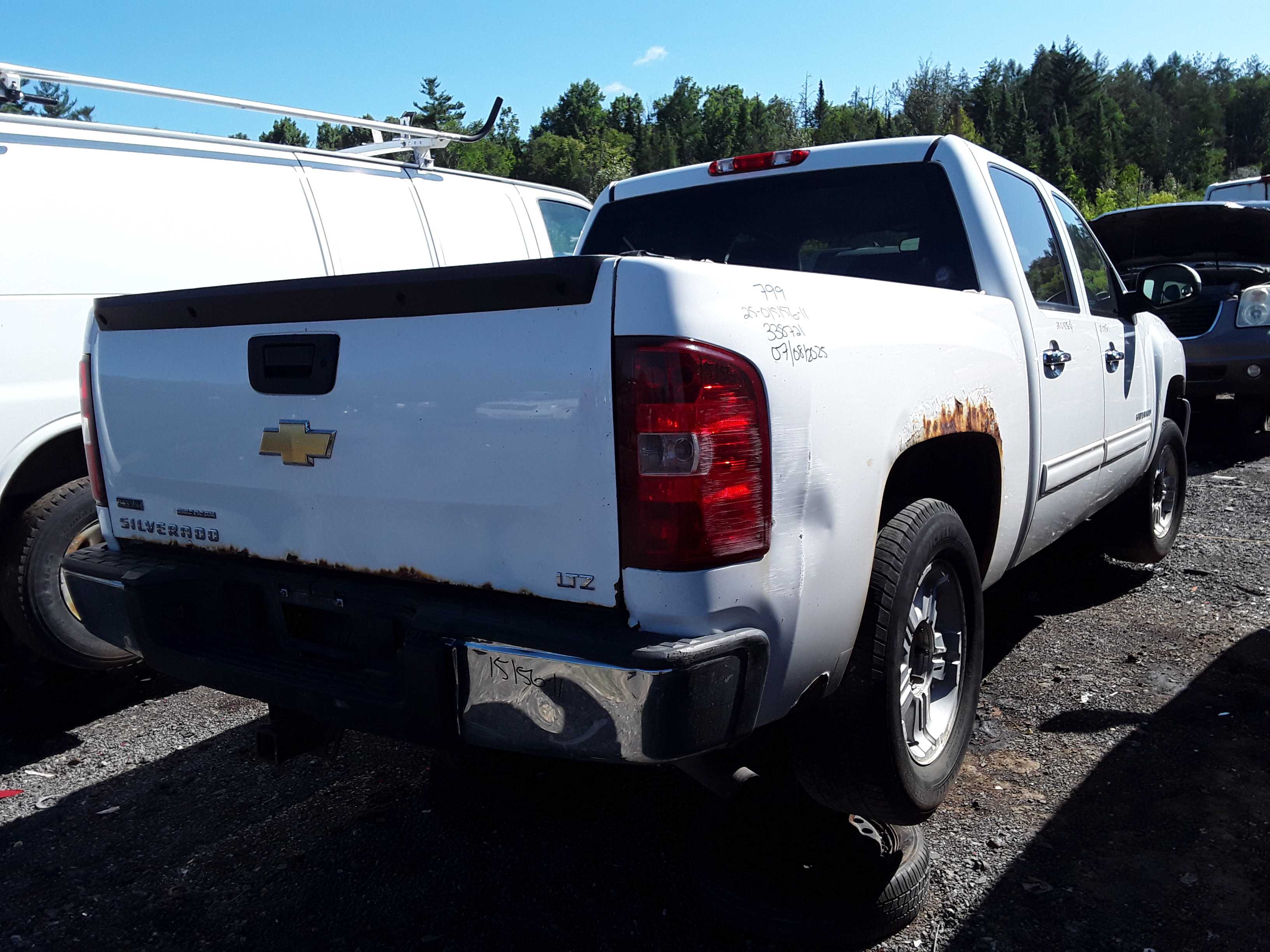 CHEVROLET SILVERADO 1500 2011