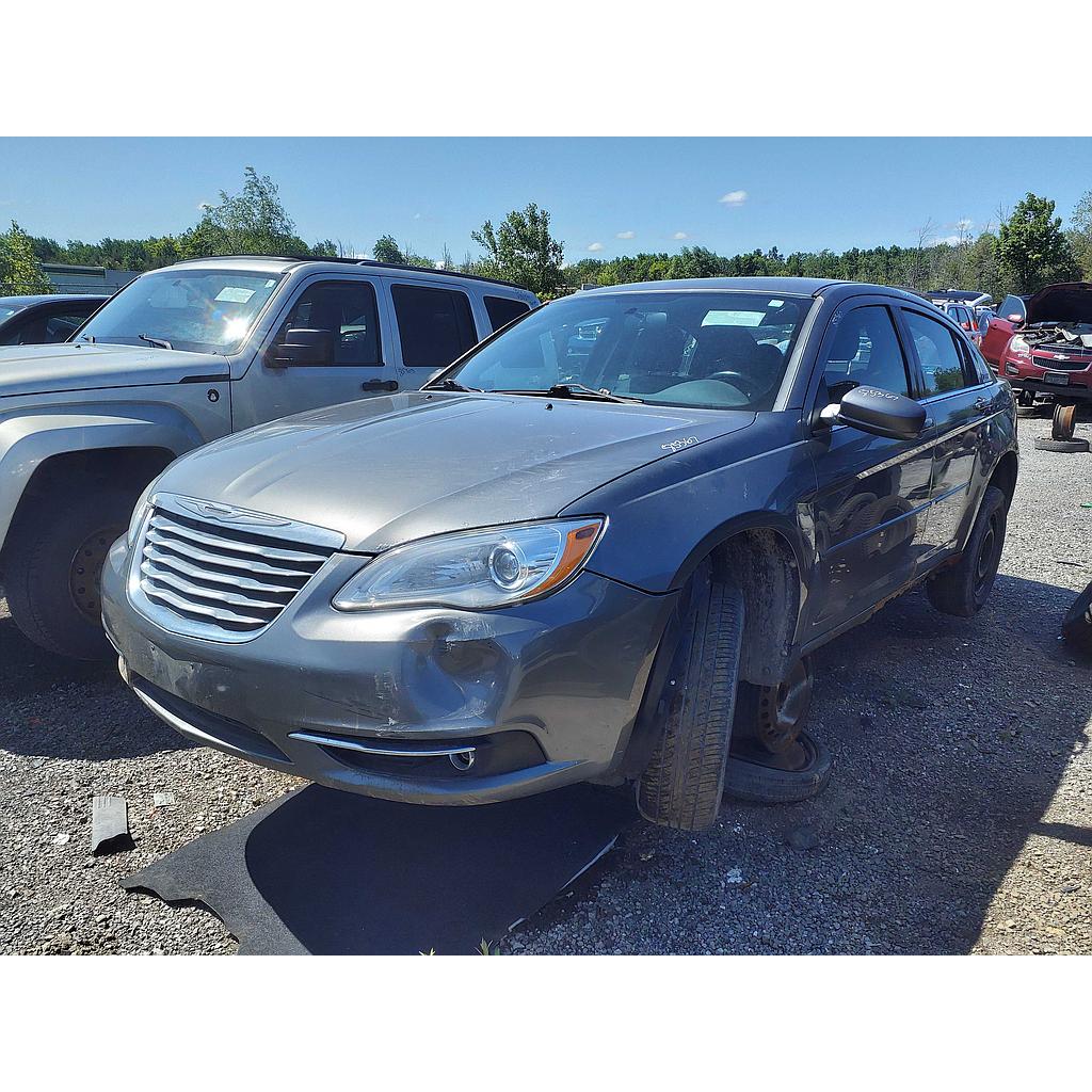 CHRYSLER 200 2011