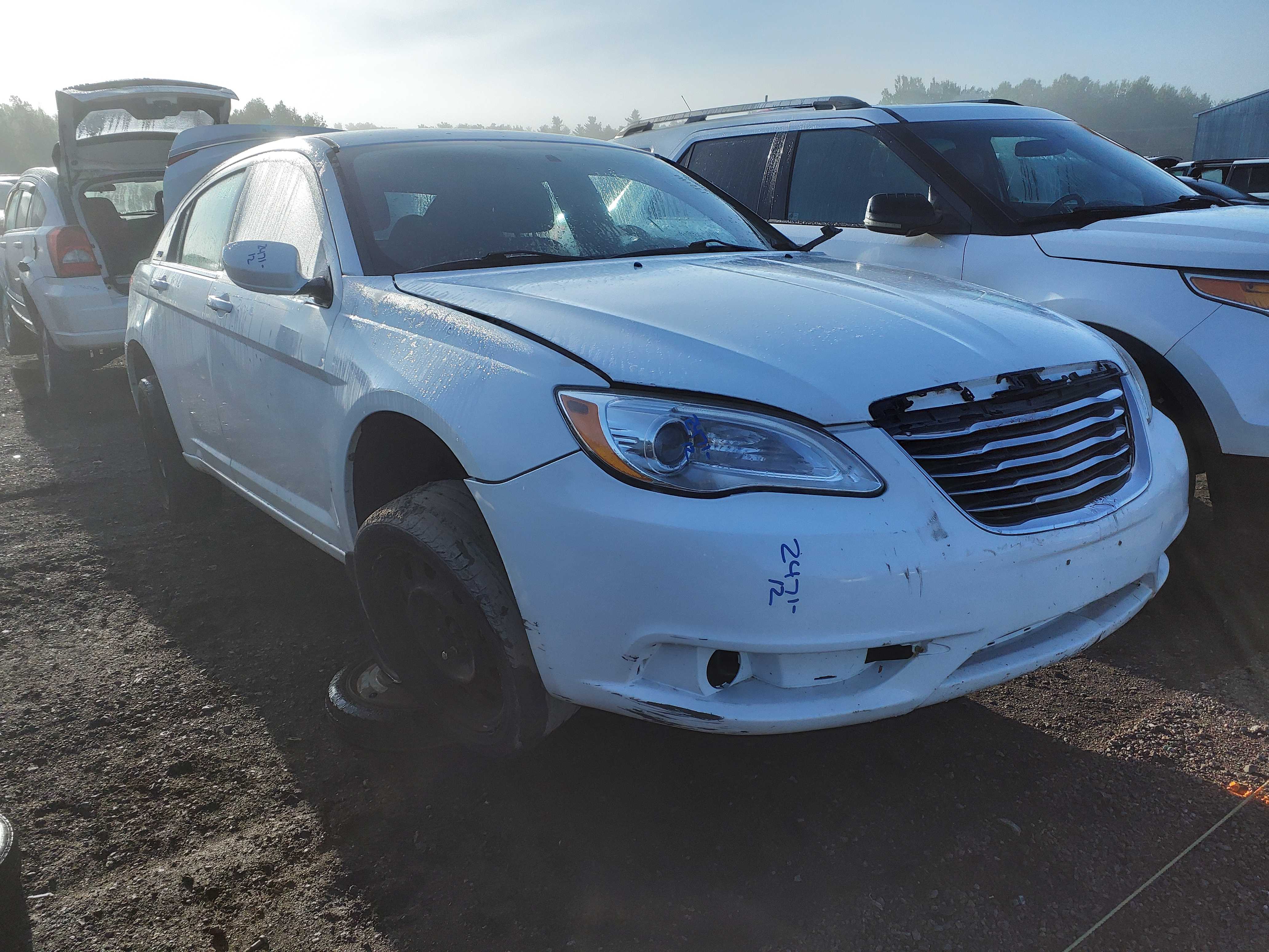CHRYSLER 200 2012