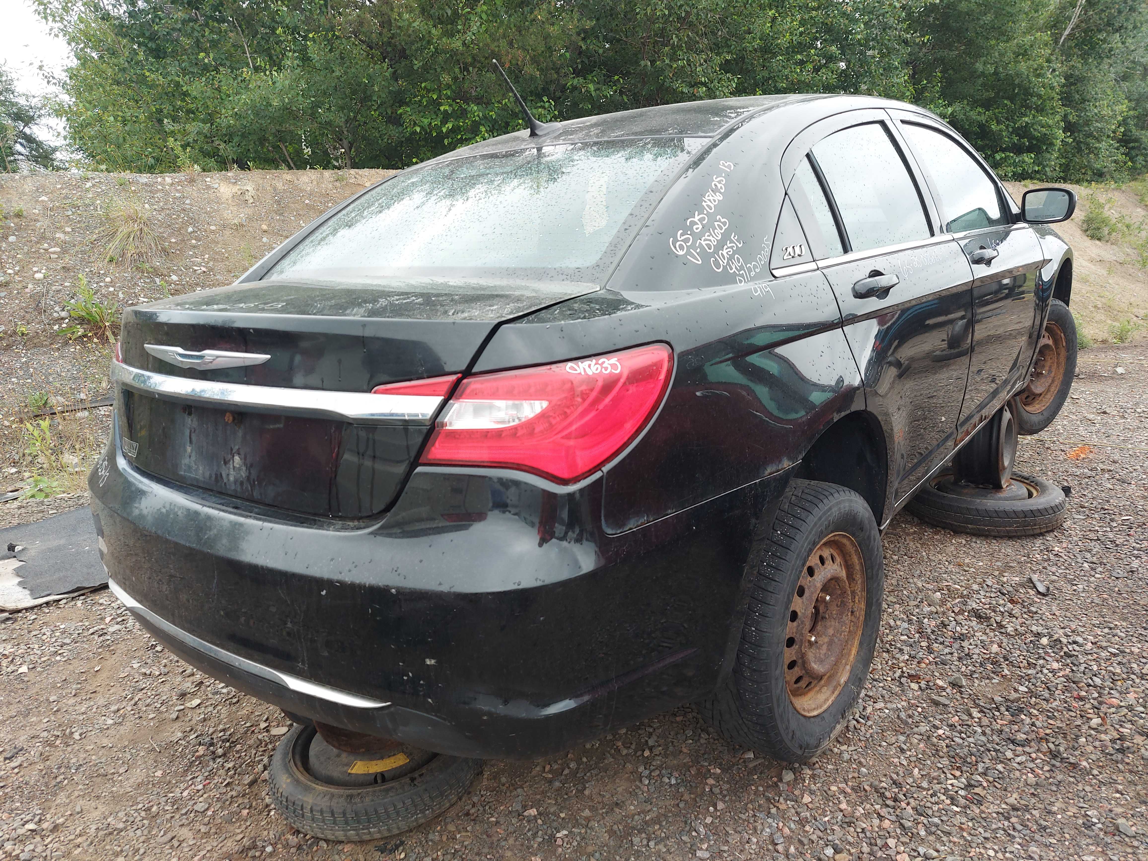 CHRYSLER 200 2013