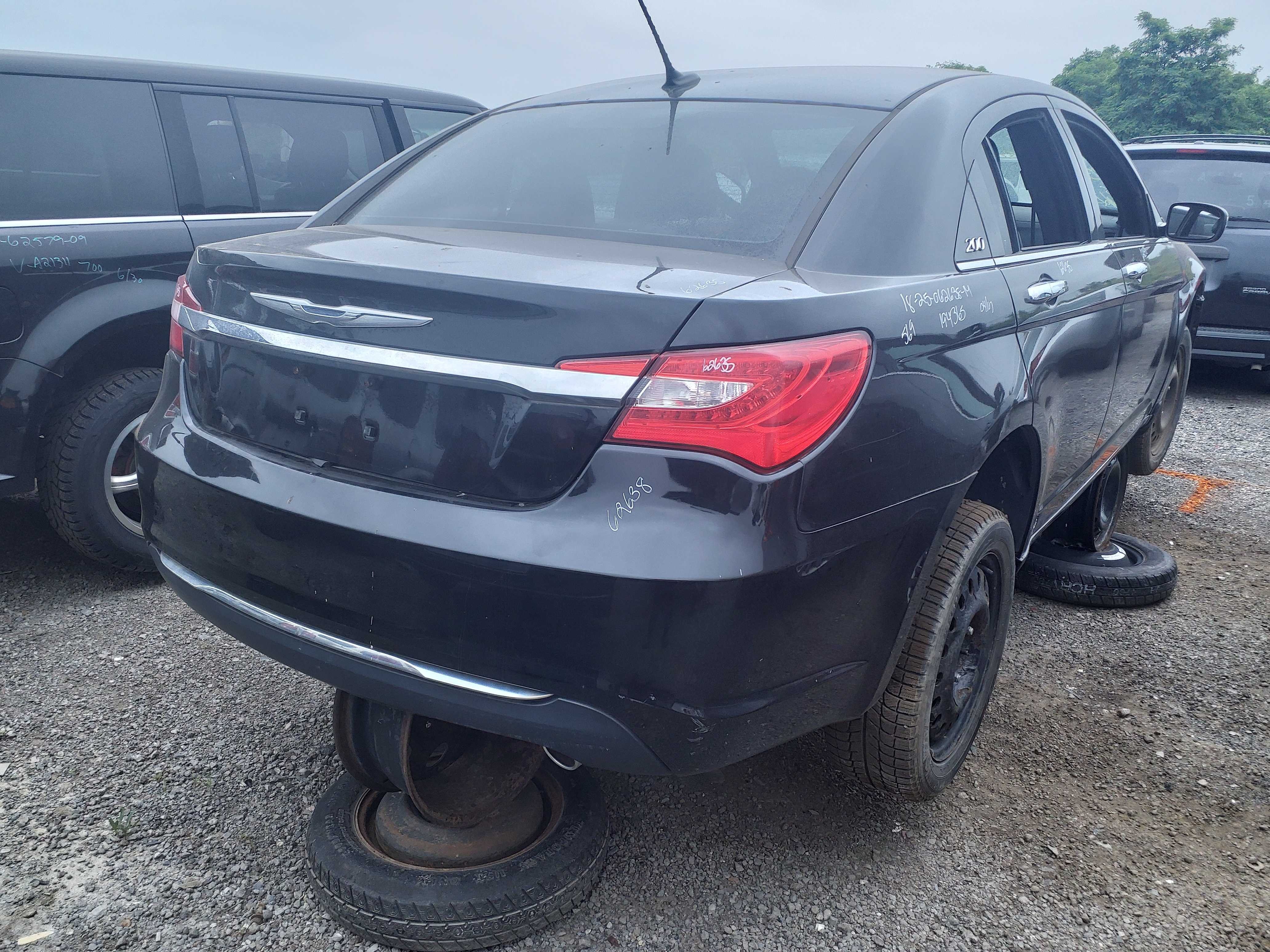 CHRYSLER 200 2014