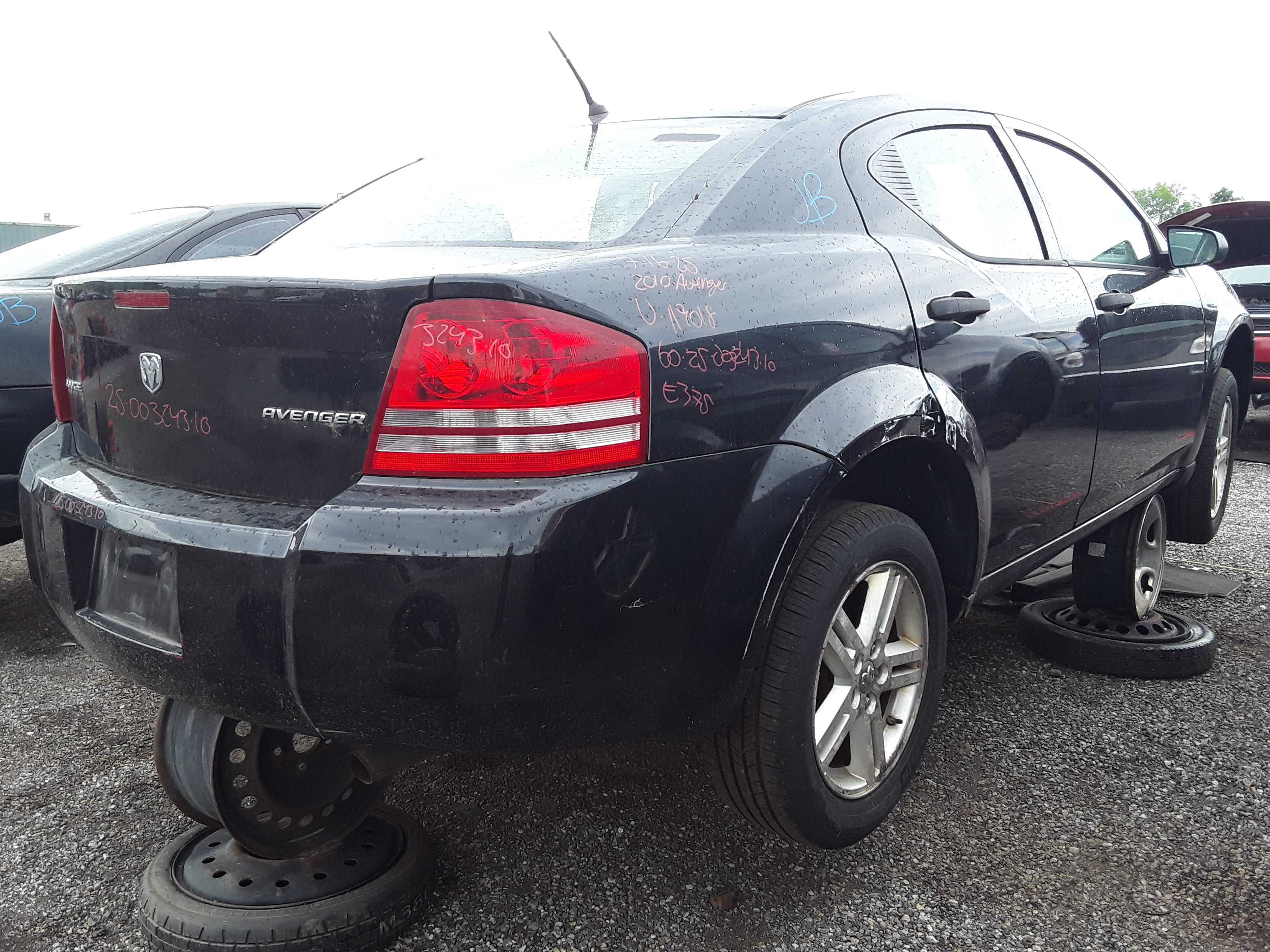 DODGE AVENGER 2010