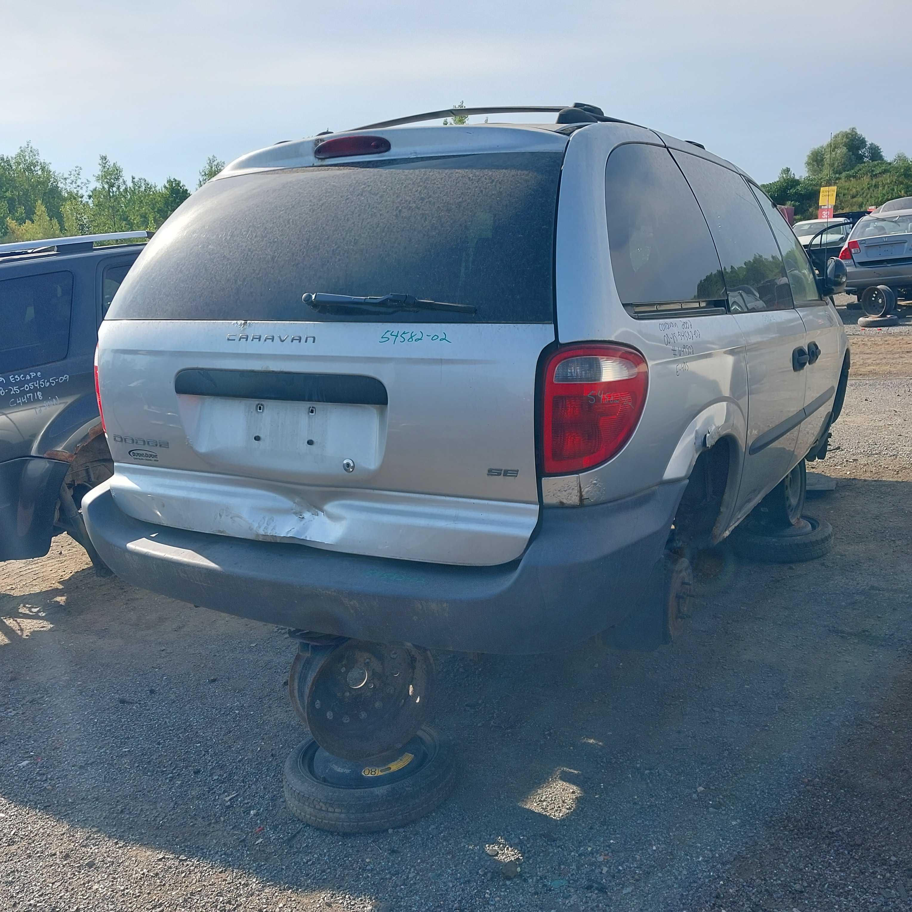 DODGE CARAVAN 2002