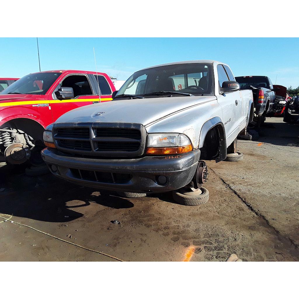 DODGE DAKOTA 2002