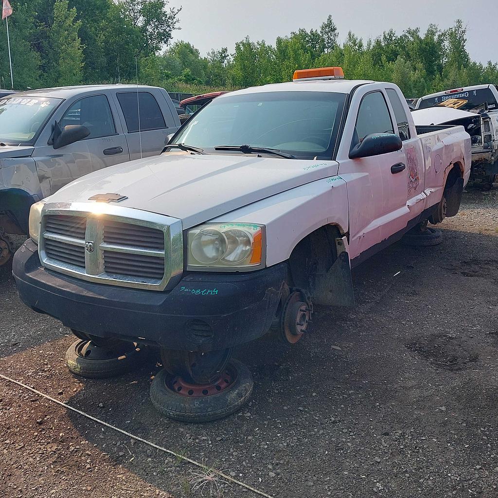 DODGE DAKOTA 2006
