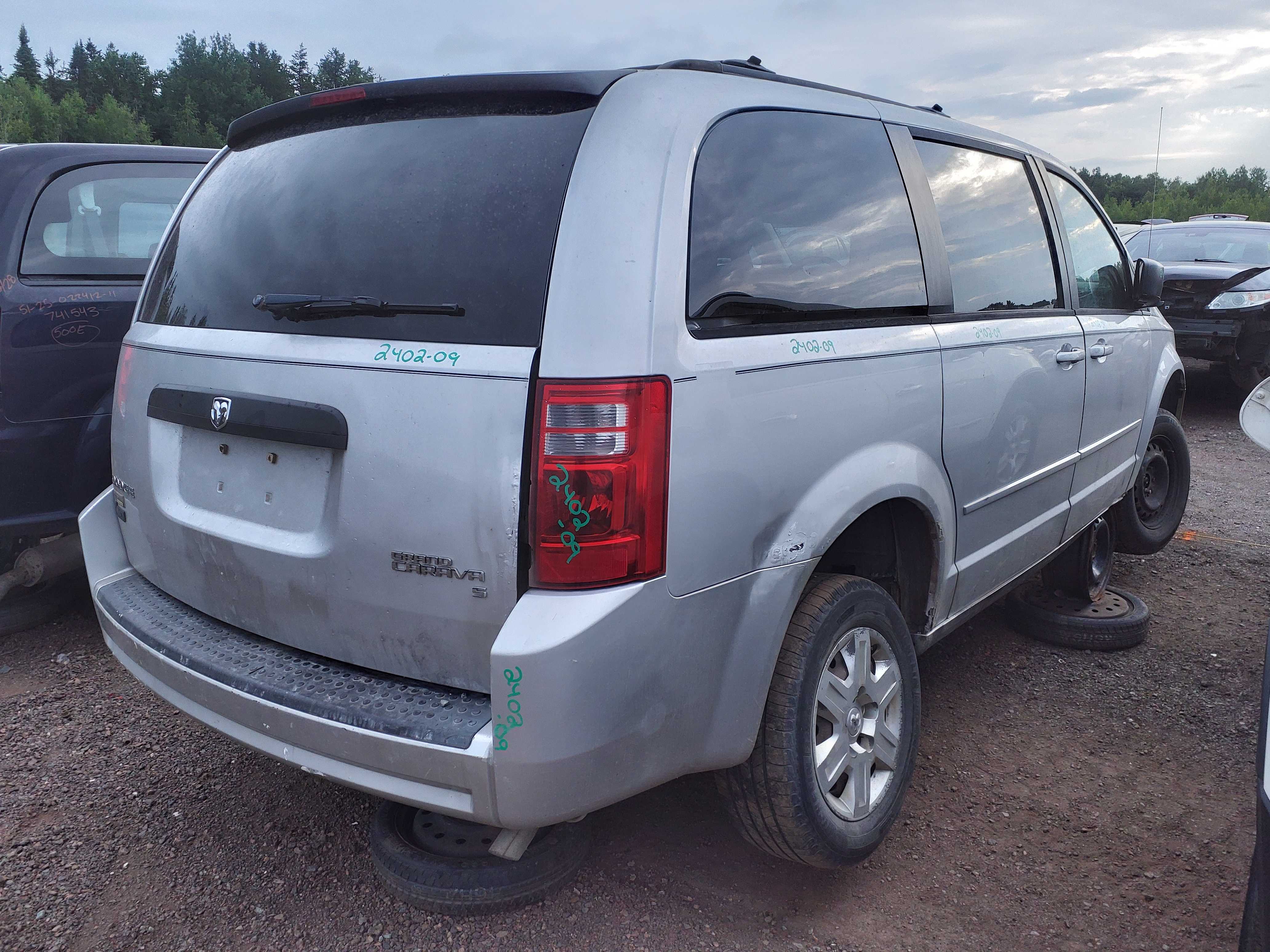 DODGE GRAND CARAVAN 2009