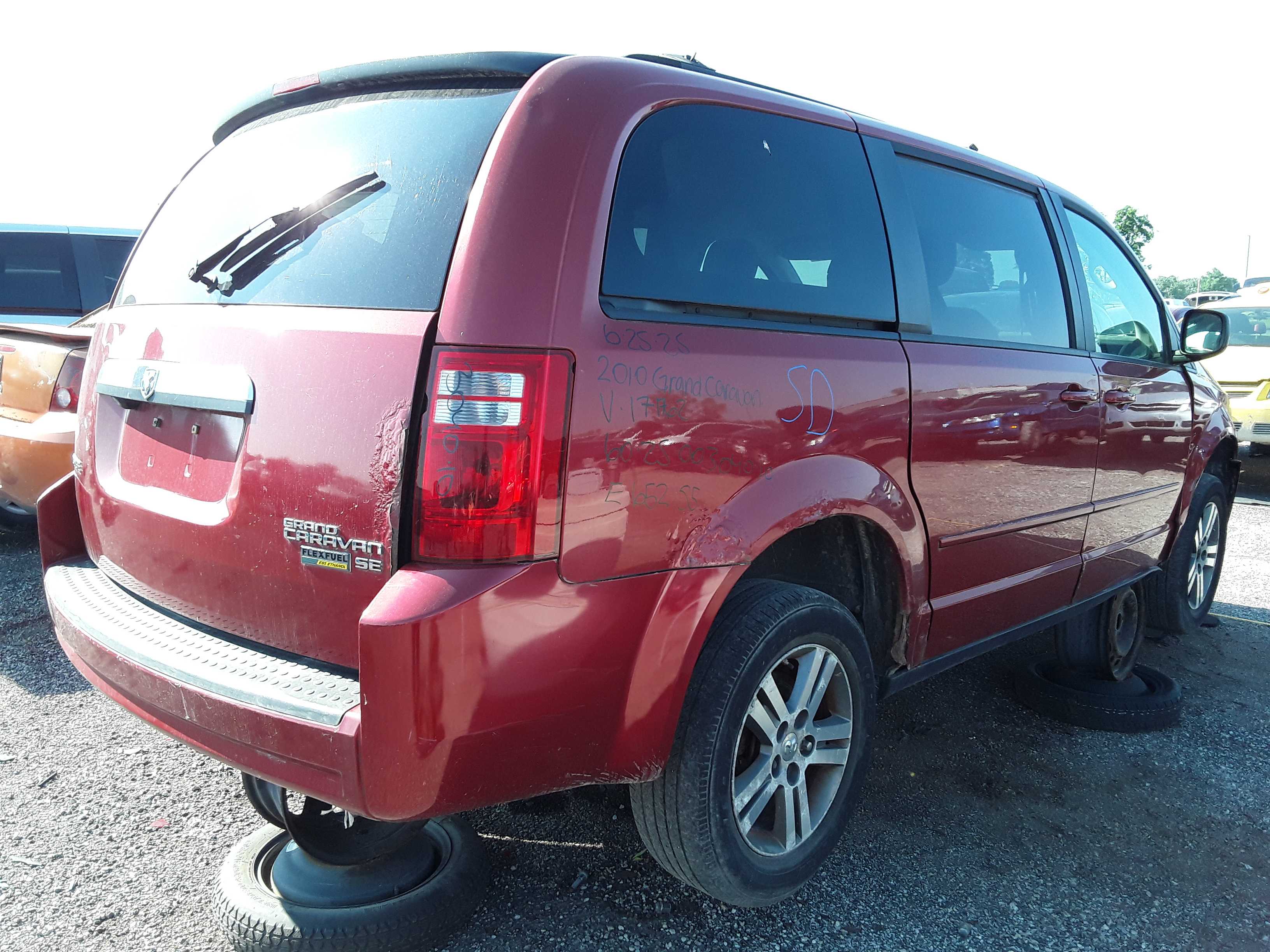 DODGE GRAND CARAVAN 2010