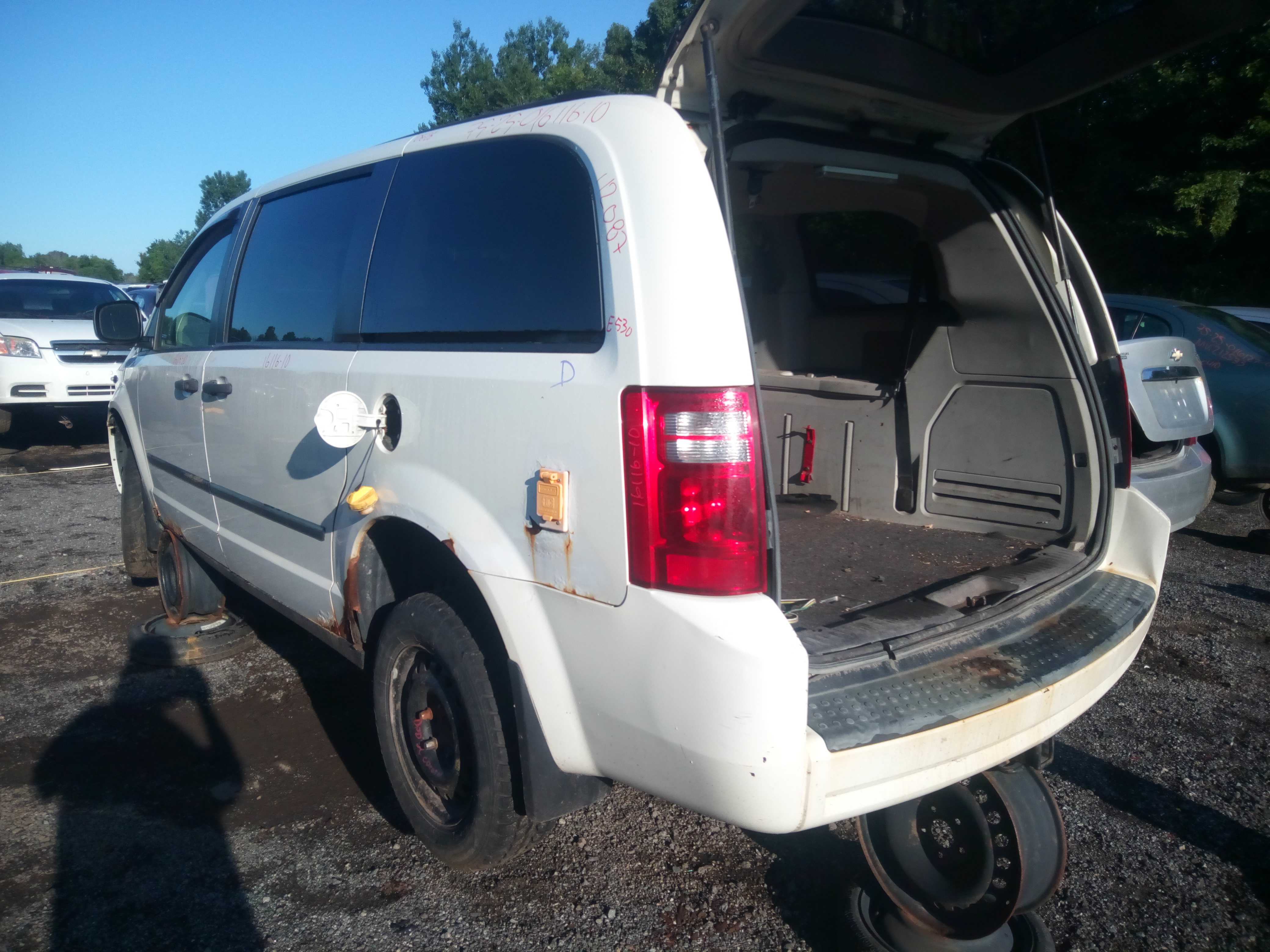 DODGE GRAND CARAVAN 2010
