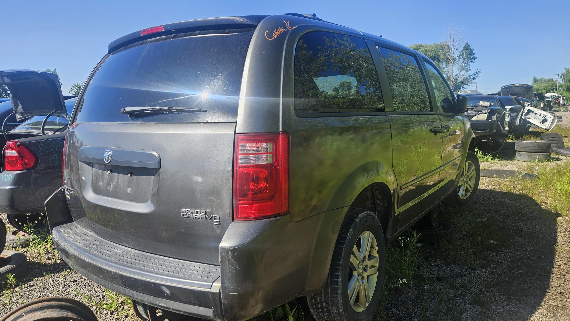 DODGE GRAND CARAVAN 2010