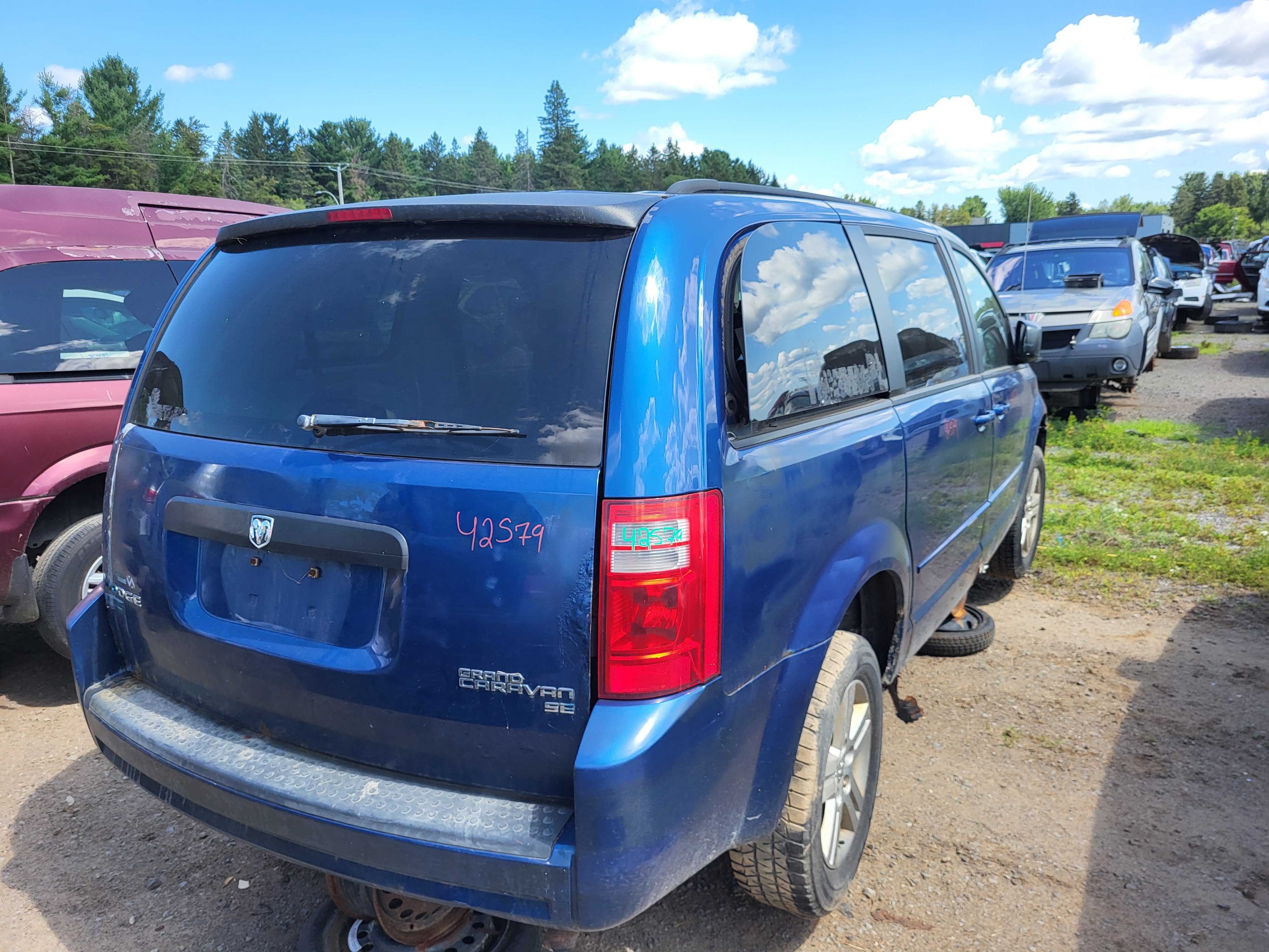 DODGE GRAND CARAVAN 2010