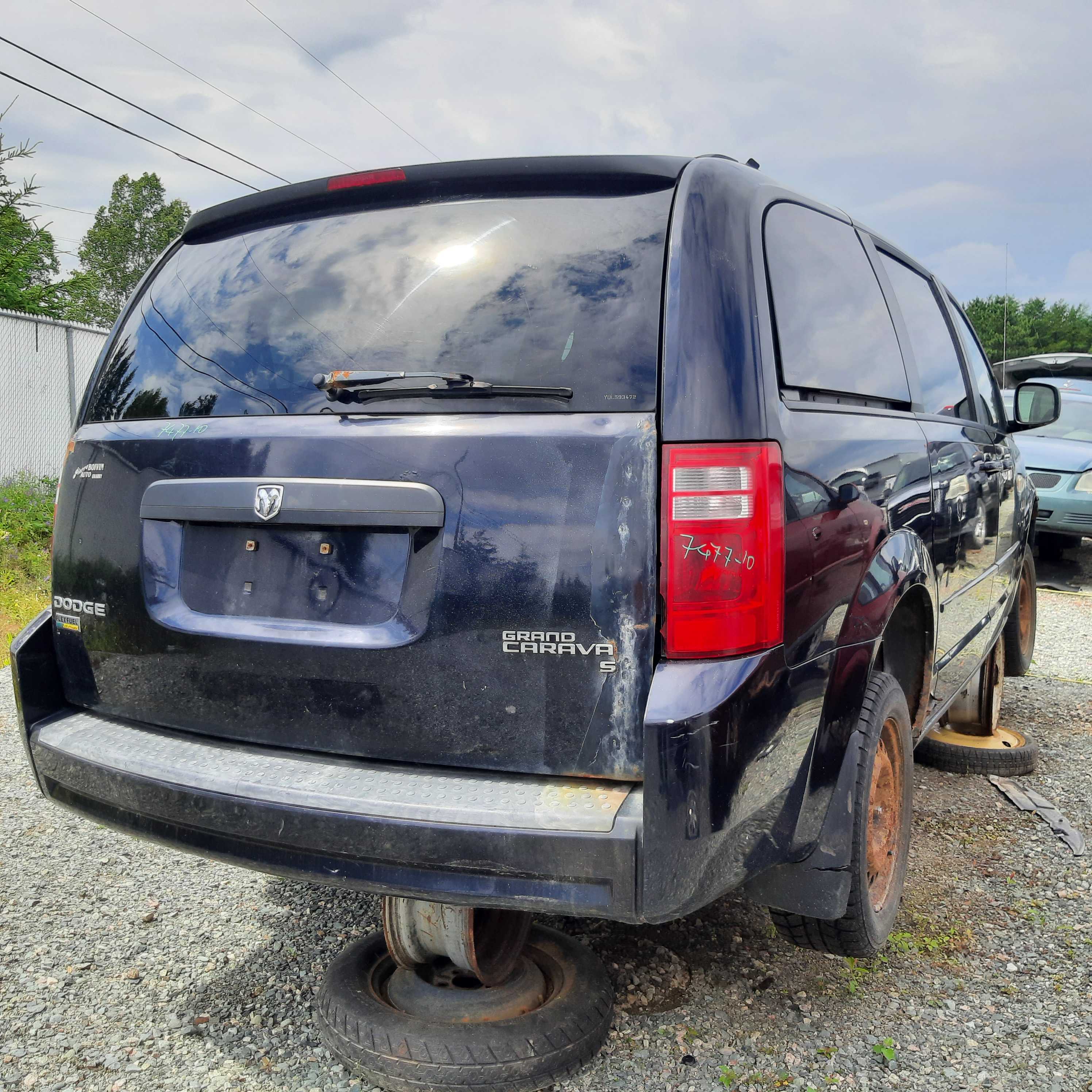 DODGE GRAND CARAVAN 2010