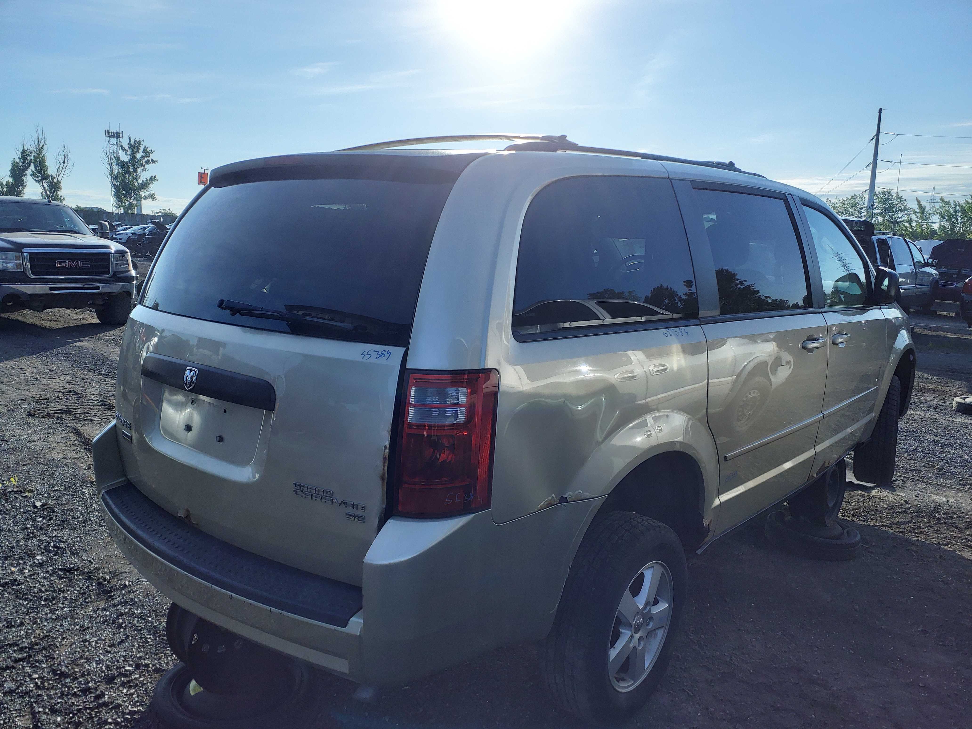 DODGE GRAND CARAVAN 2010