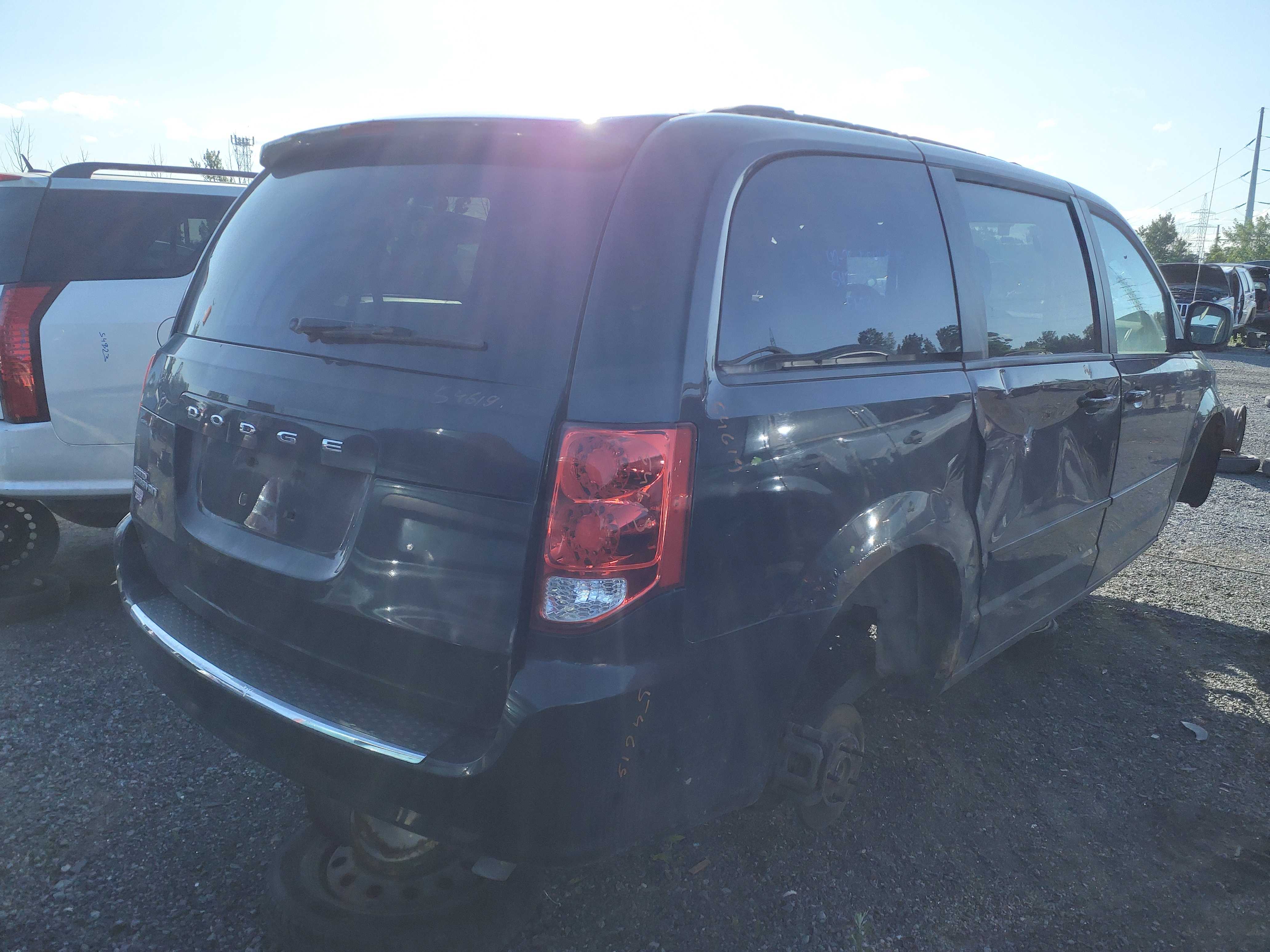 DODGE GRAND CARAVAN 2013