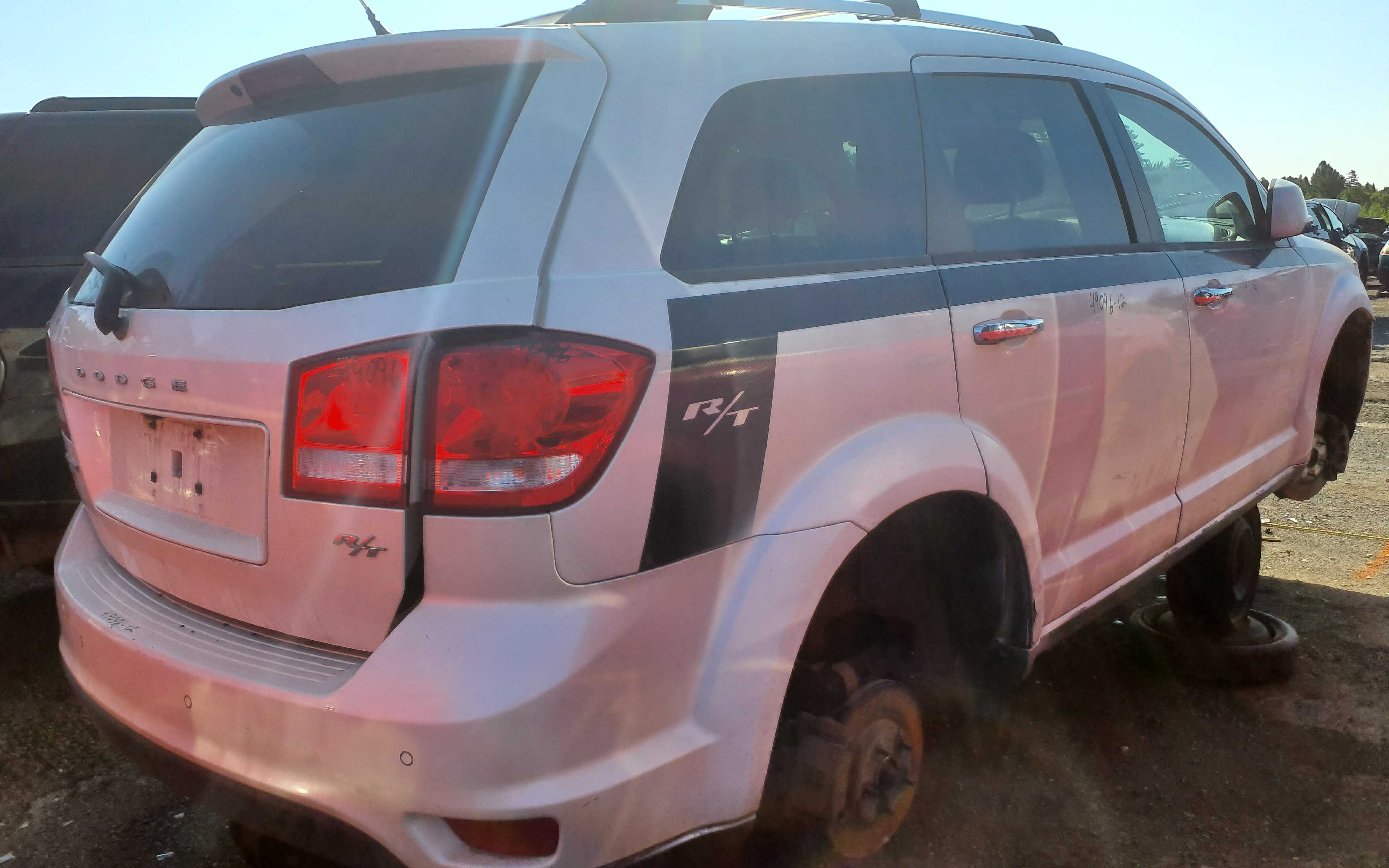 DODGE JOURNEY 2012