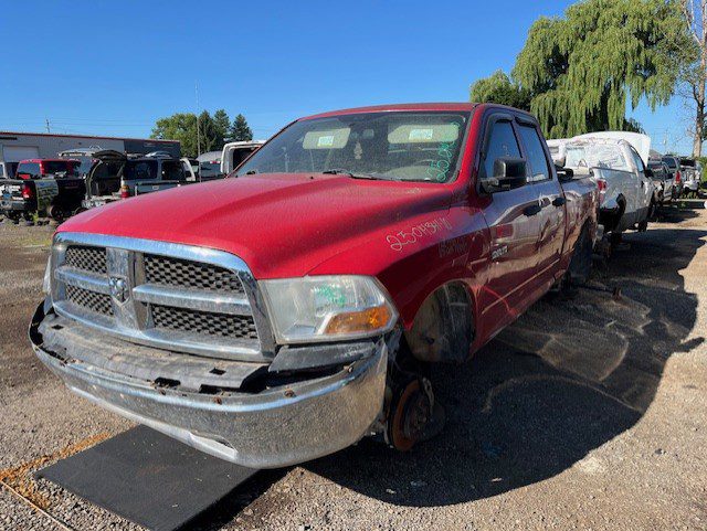 DODGE RAM 1500 2010