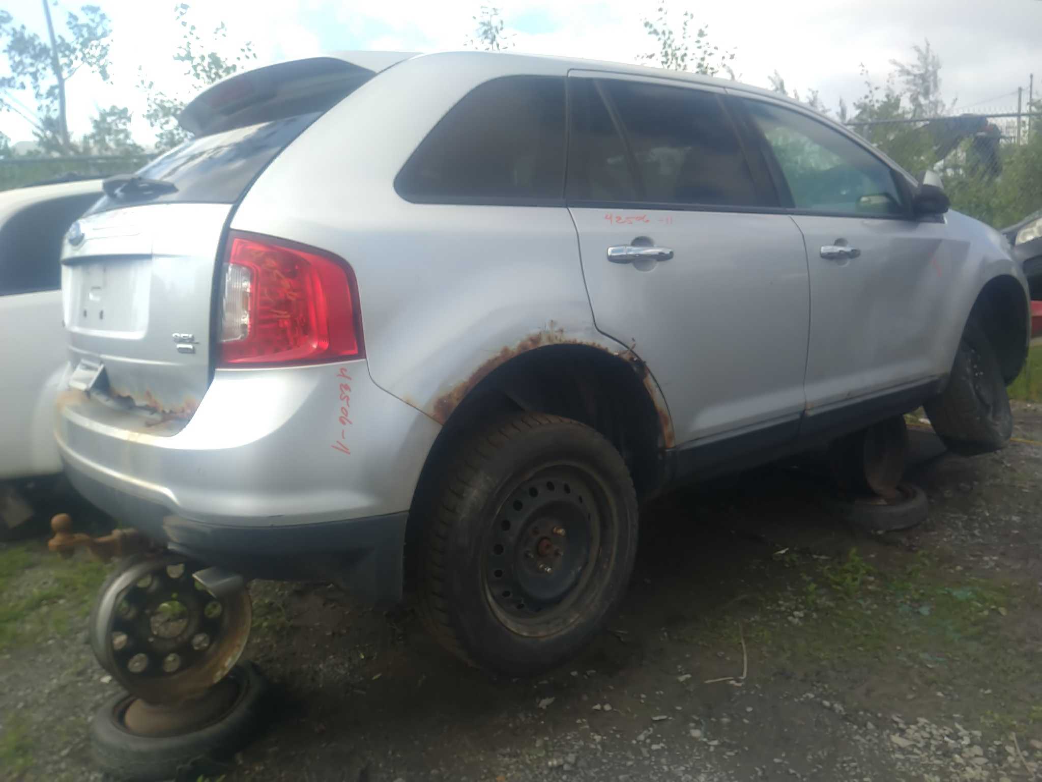 FORD EDGE 2011