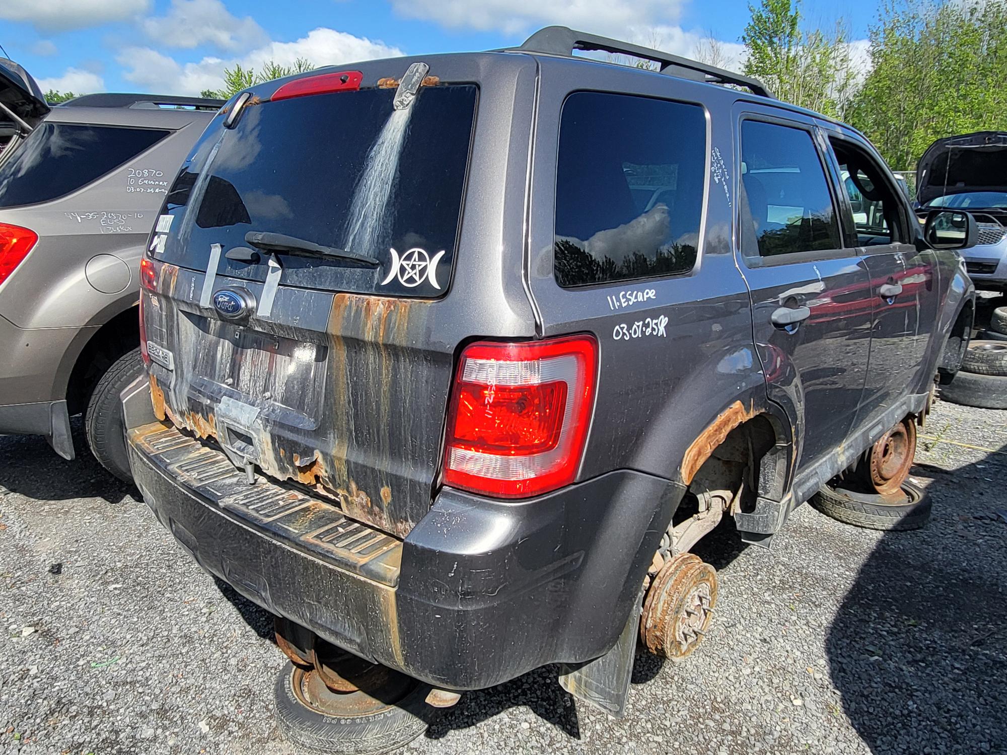 FORD ESCAPE 2011