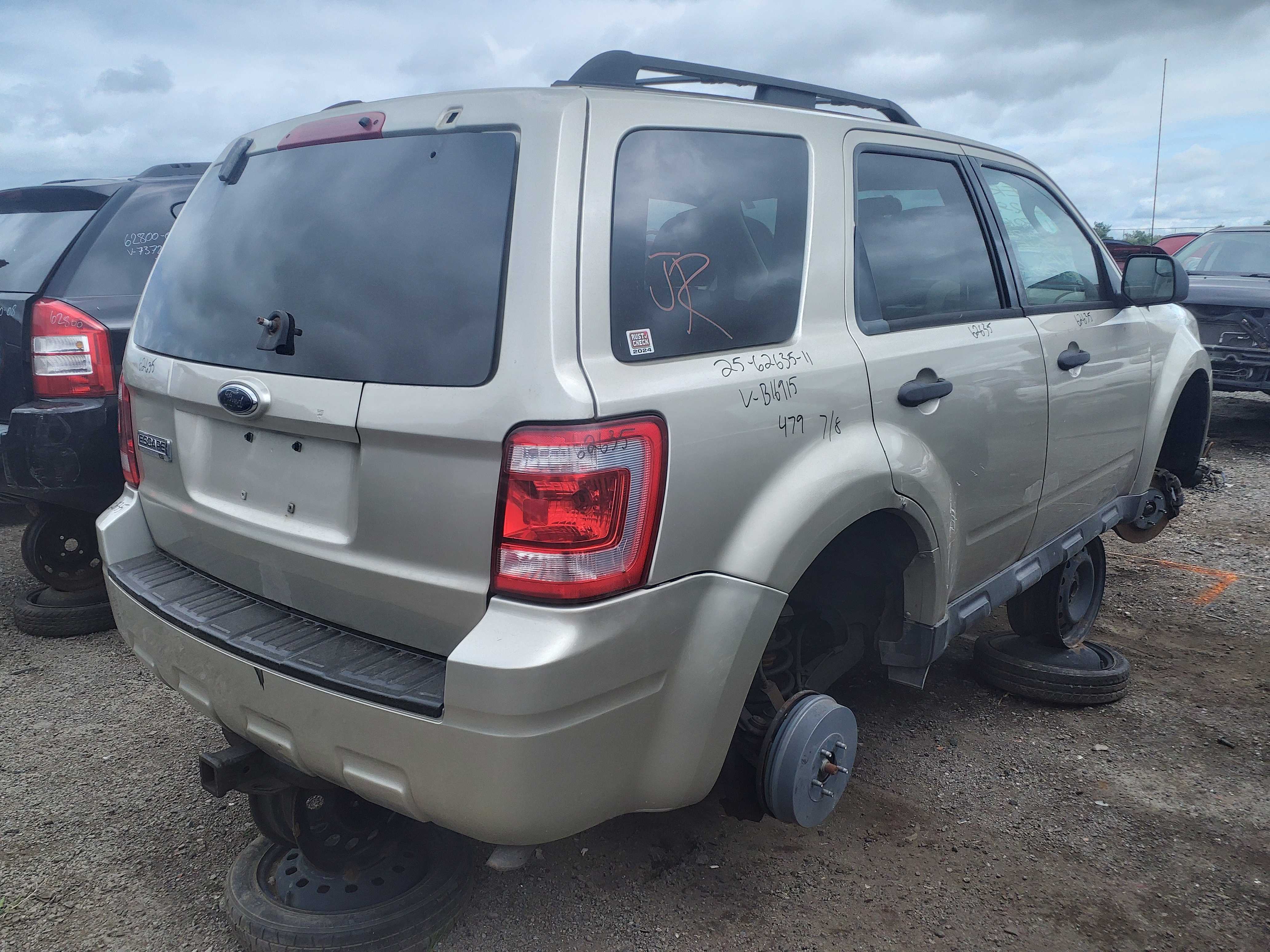 FORD ESCAPE 2011