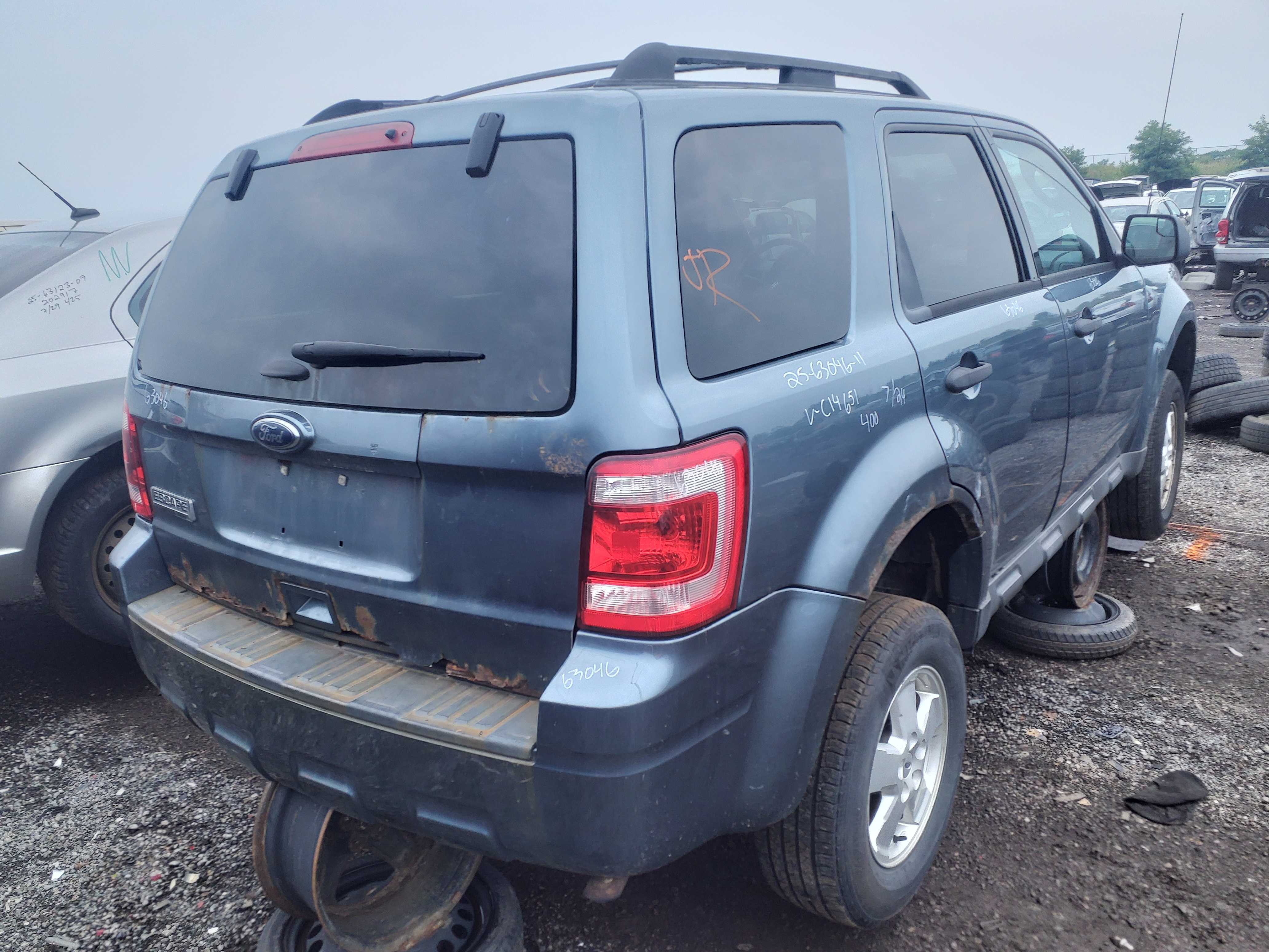 FORD ESCAPE 2011