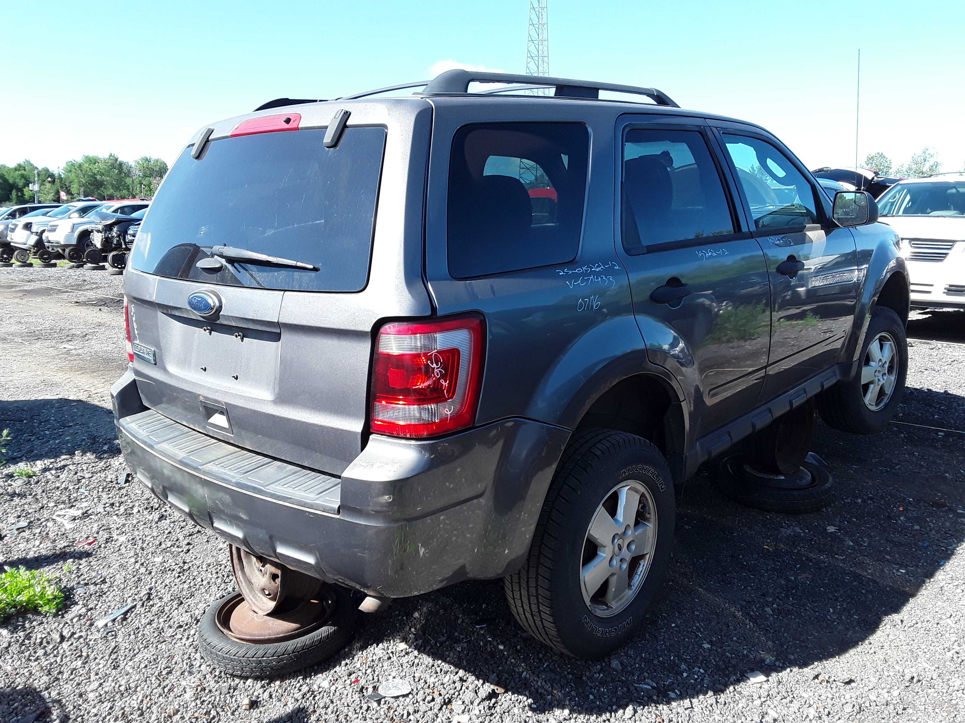 FORD ESCAPE 2012