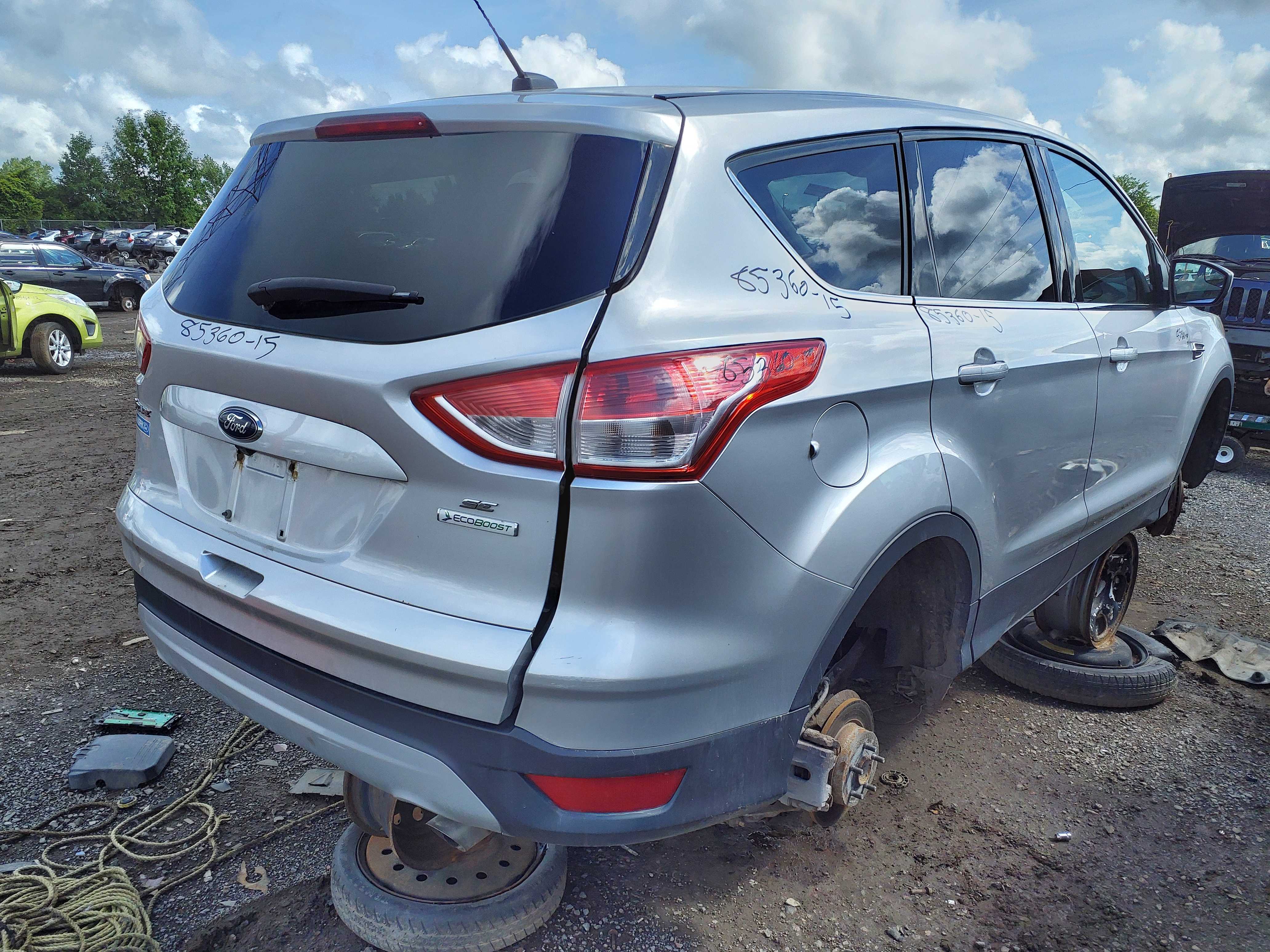 FORD ESCAPE 2015