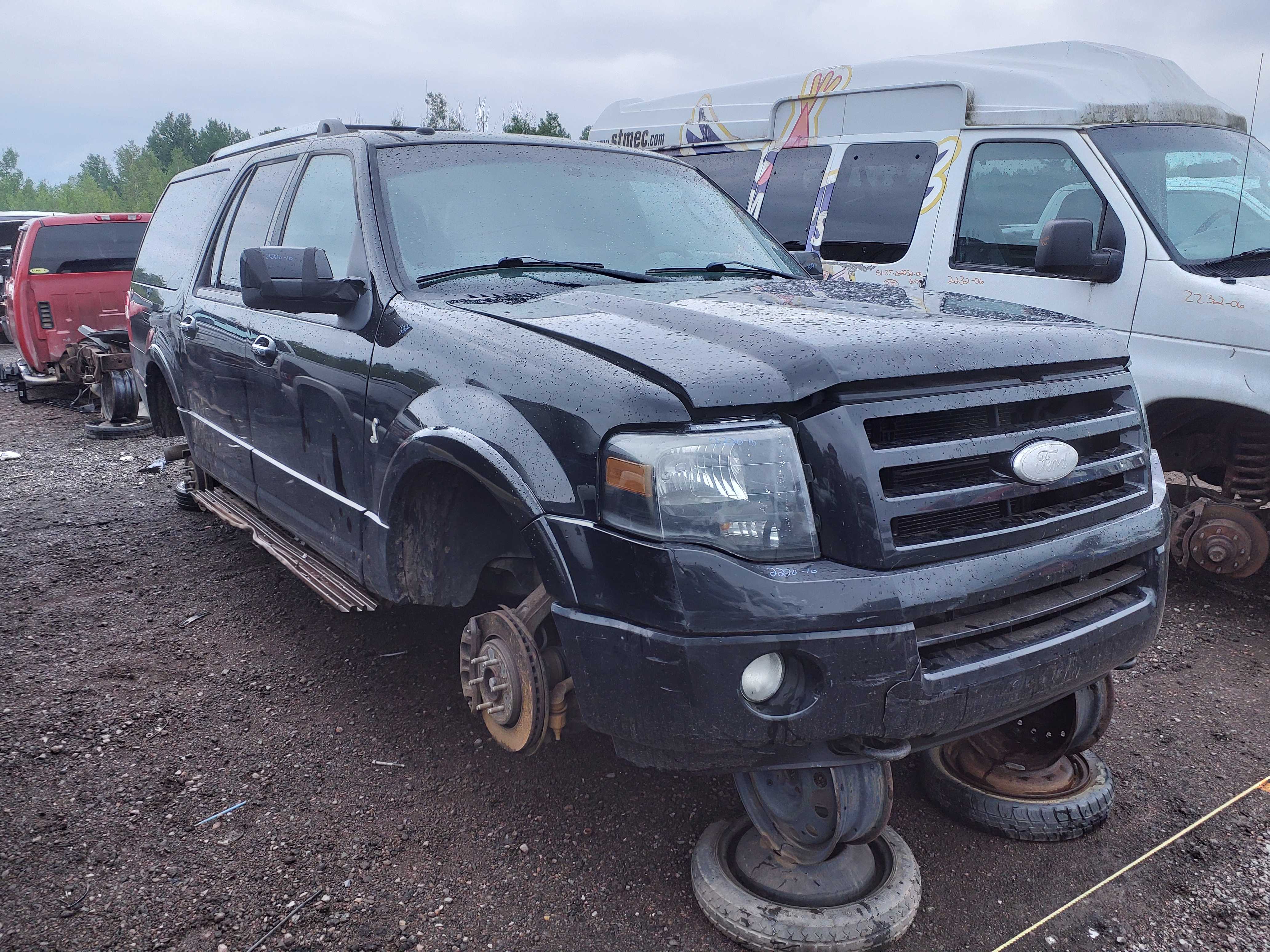 FORD EXPEDITION 2010