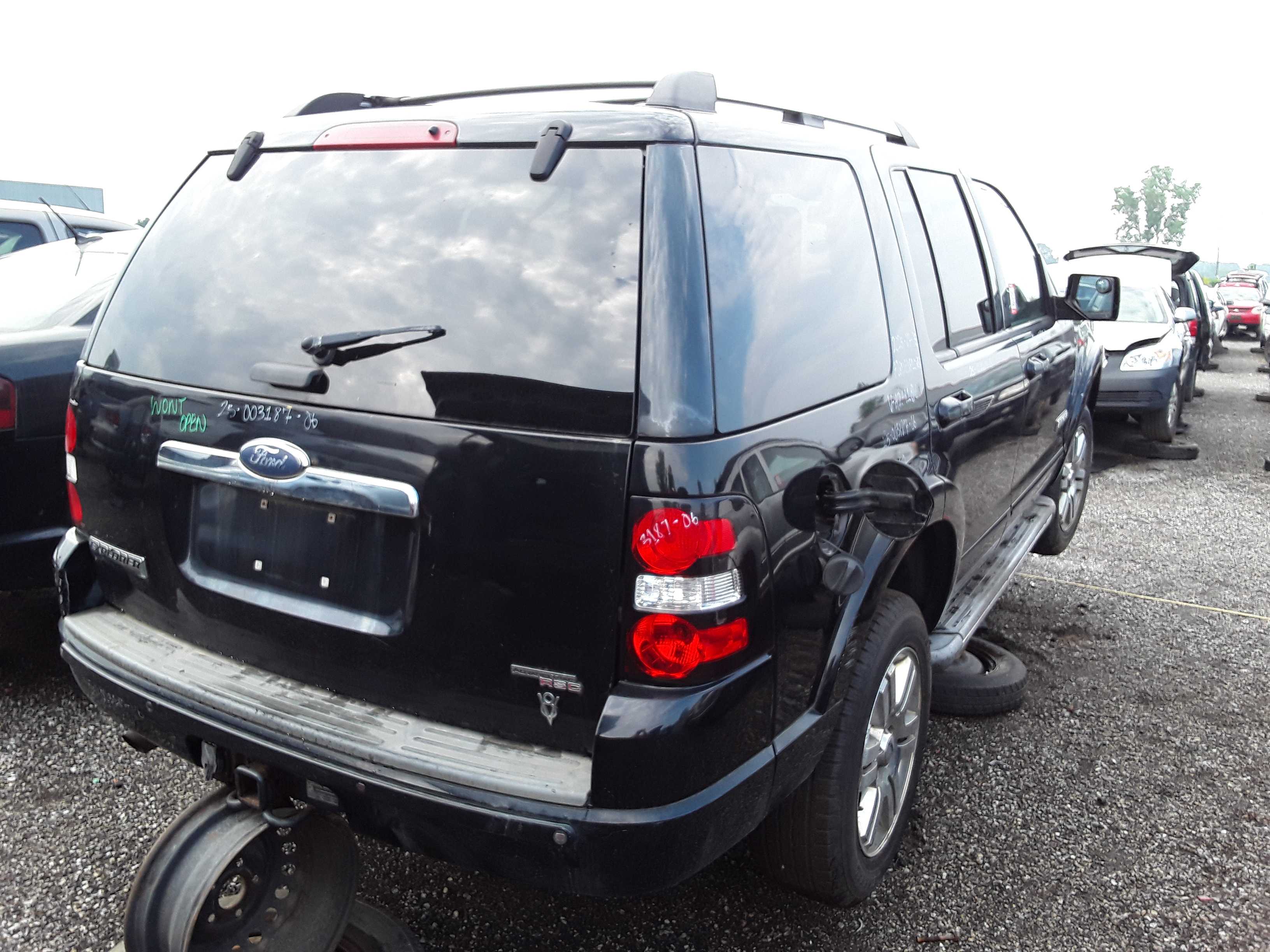 FORD EXPLORER 2006