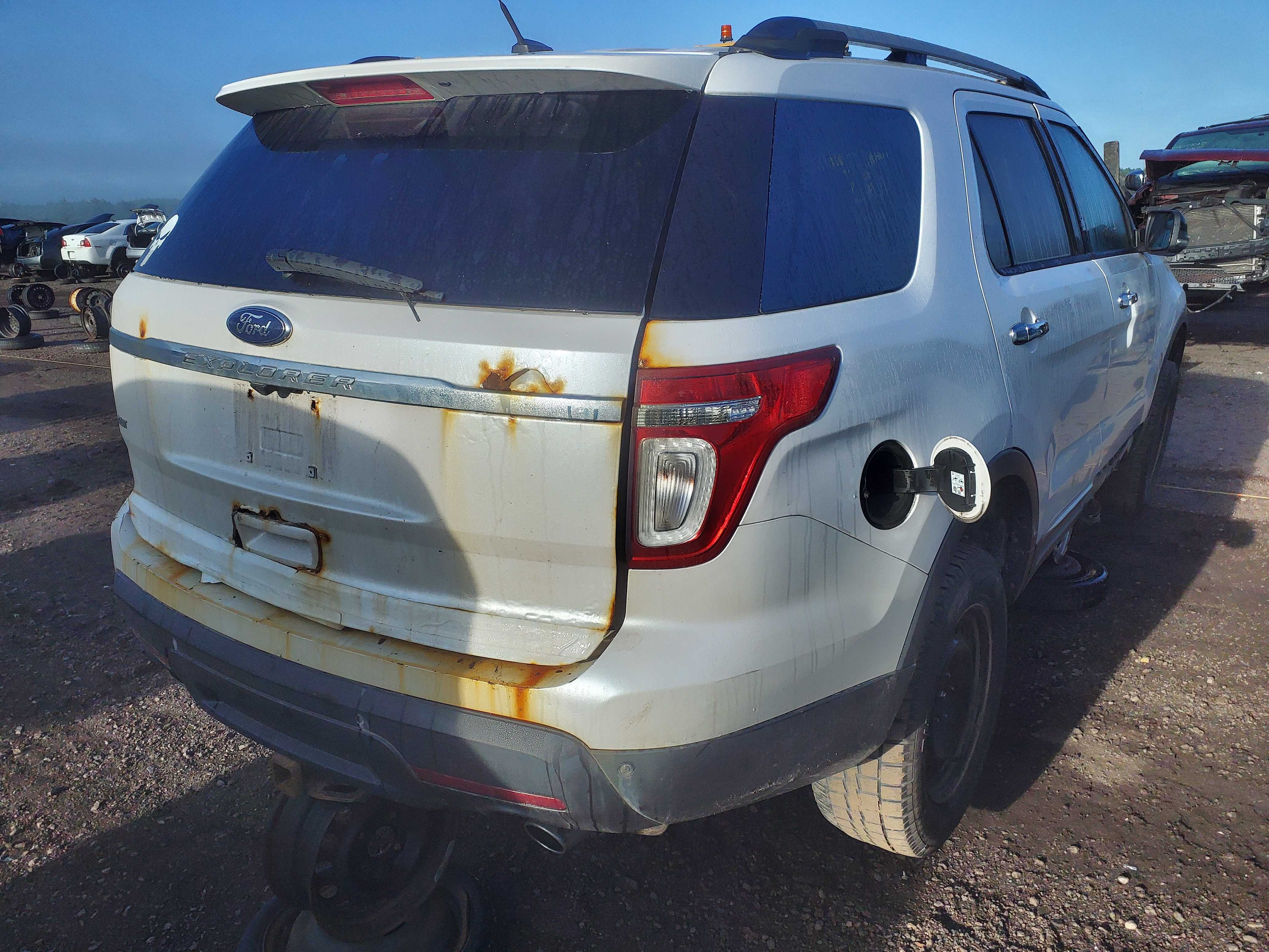 FORD EXPLORER 2012