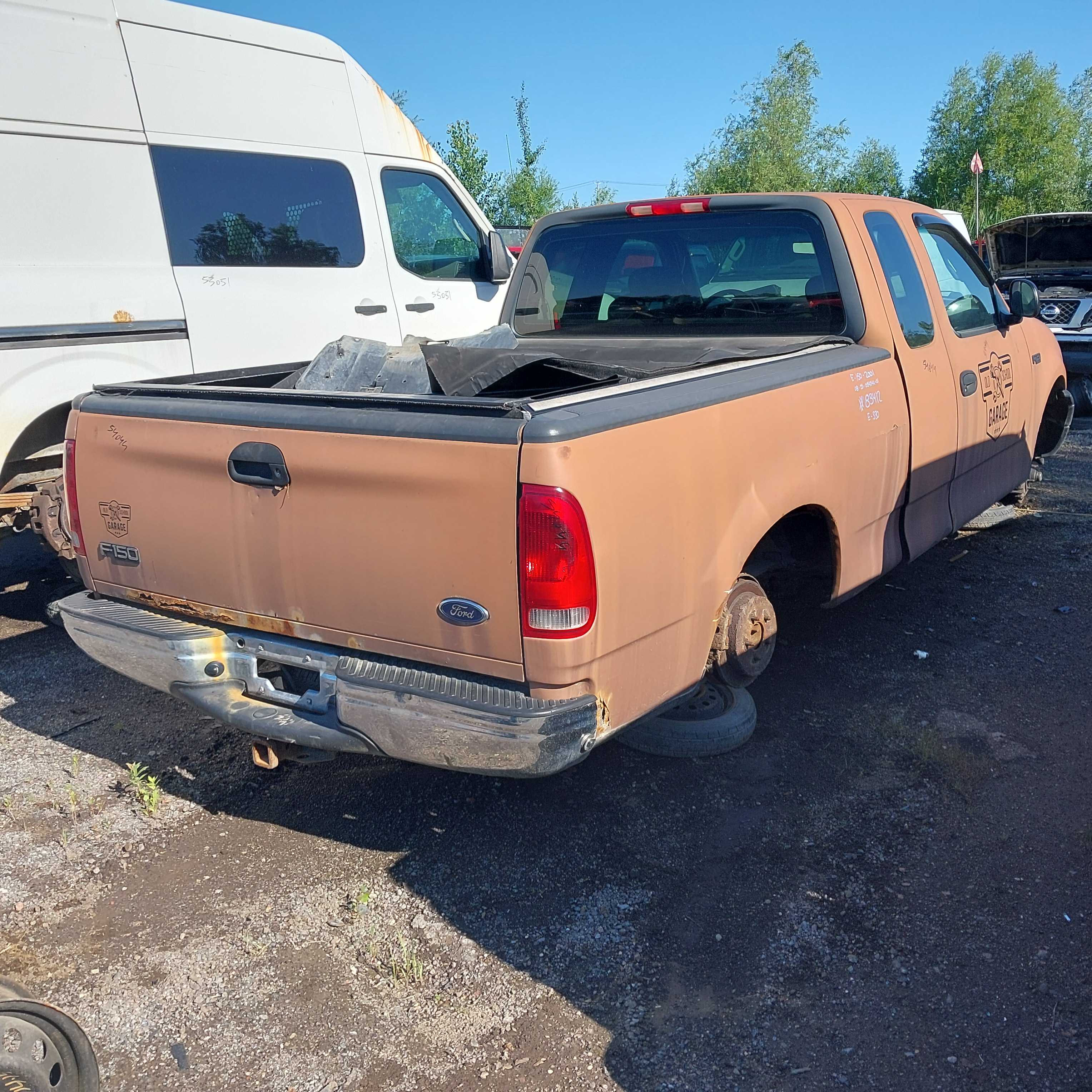 FORD F-150 2001