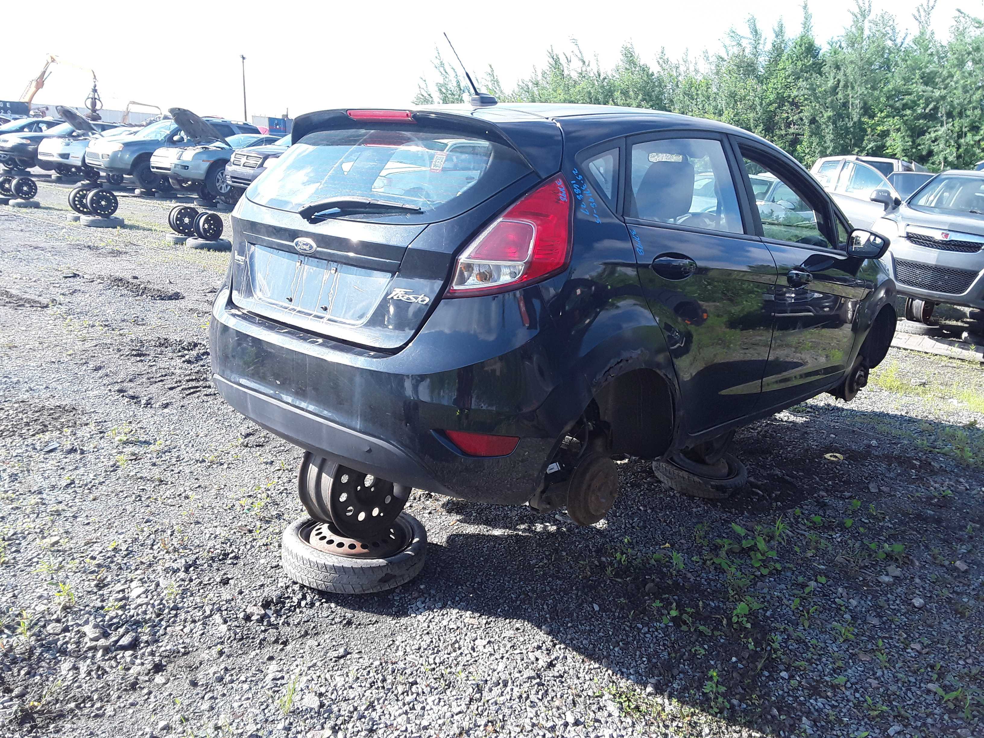 FORD FIESTA 2015