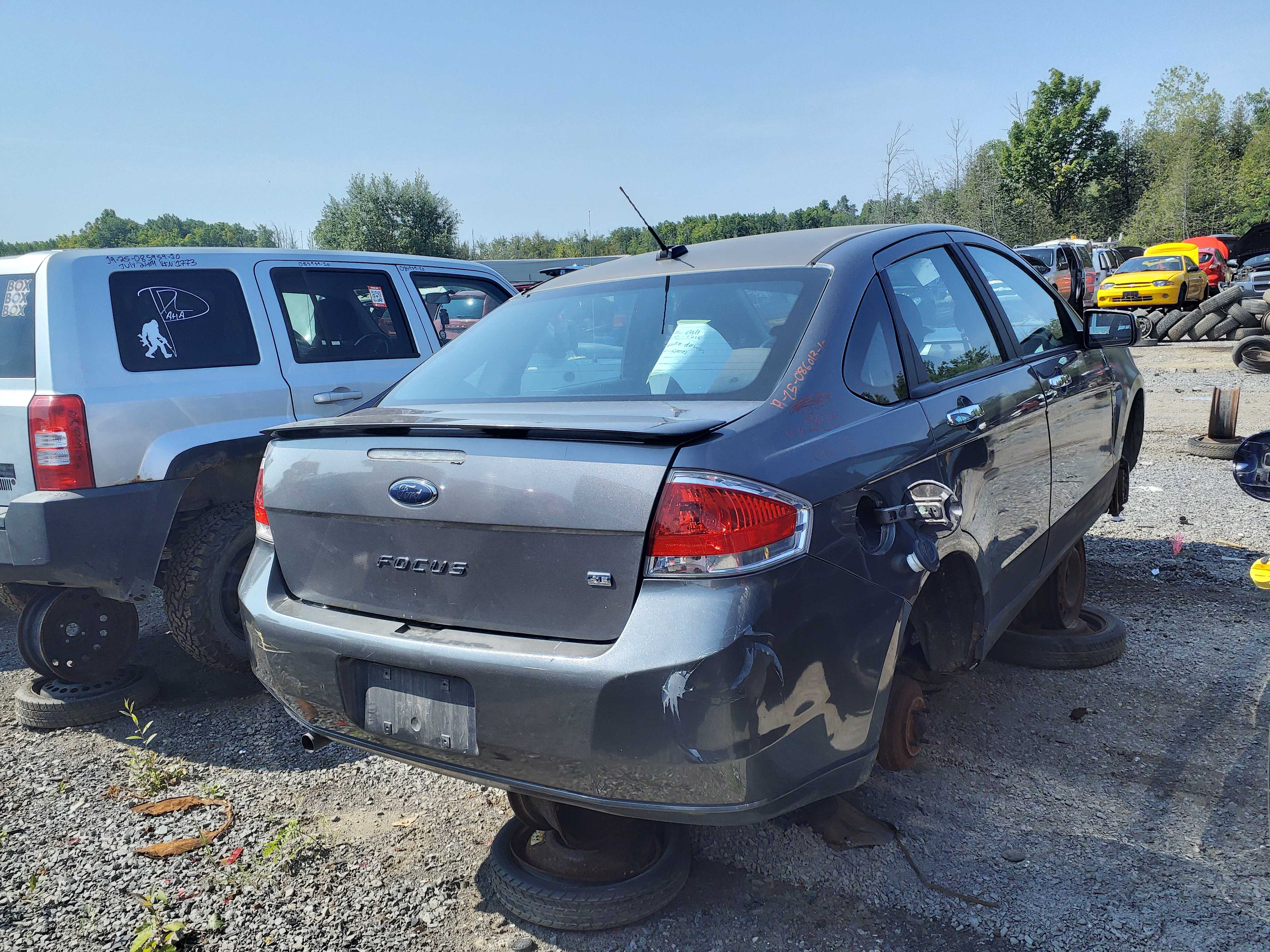 FORD FOCUS 2010