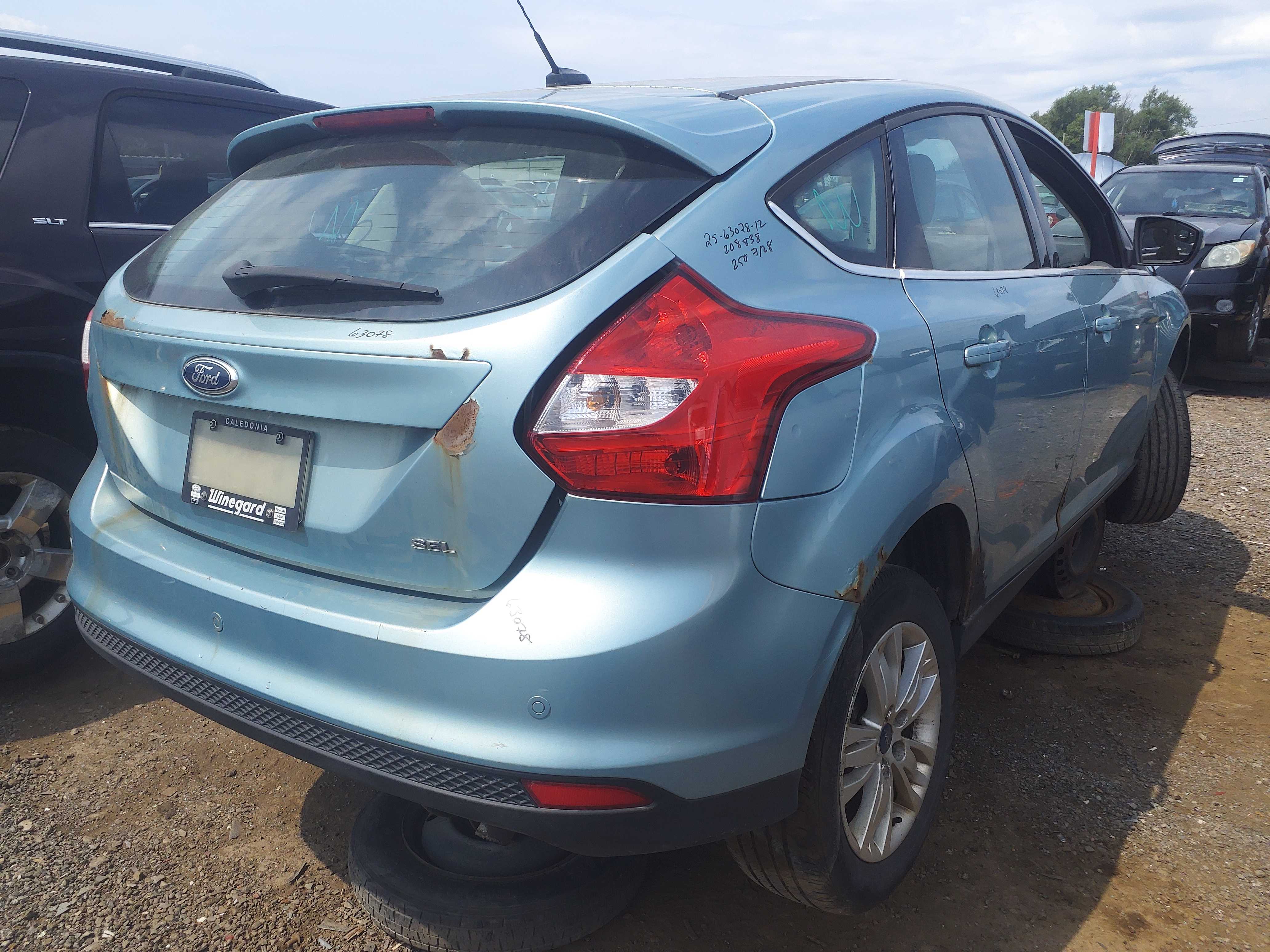 FORD FOCUS 2012