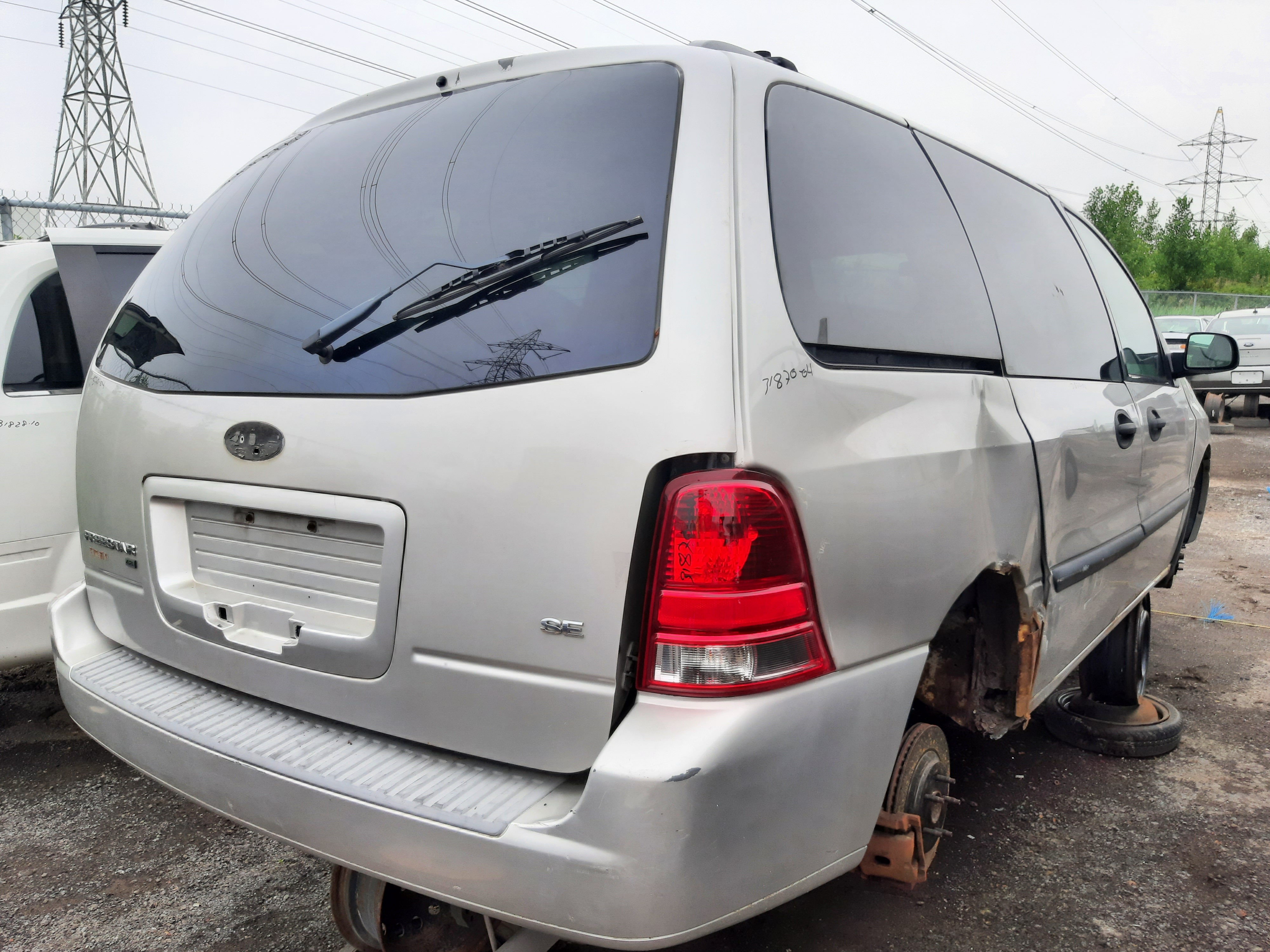 FORD FREESTAR 2004