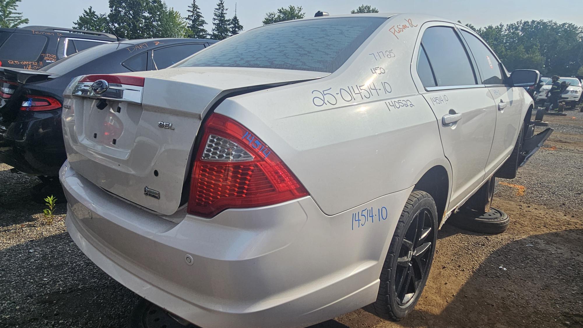FORD FUSION 2010