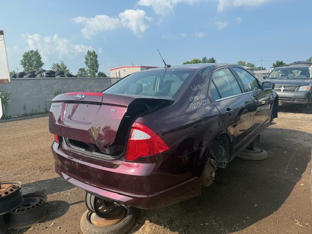 FORD FUSION 2011