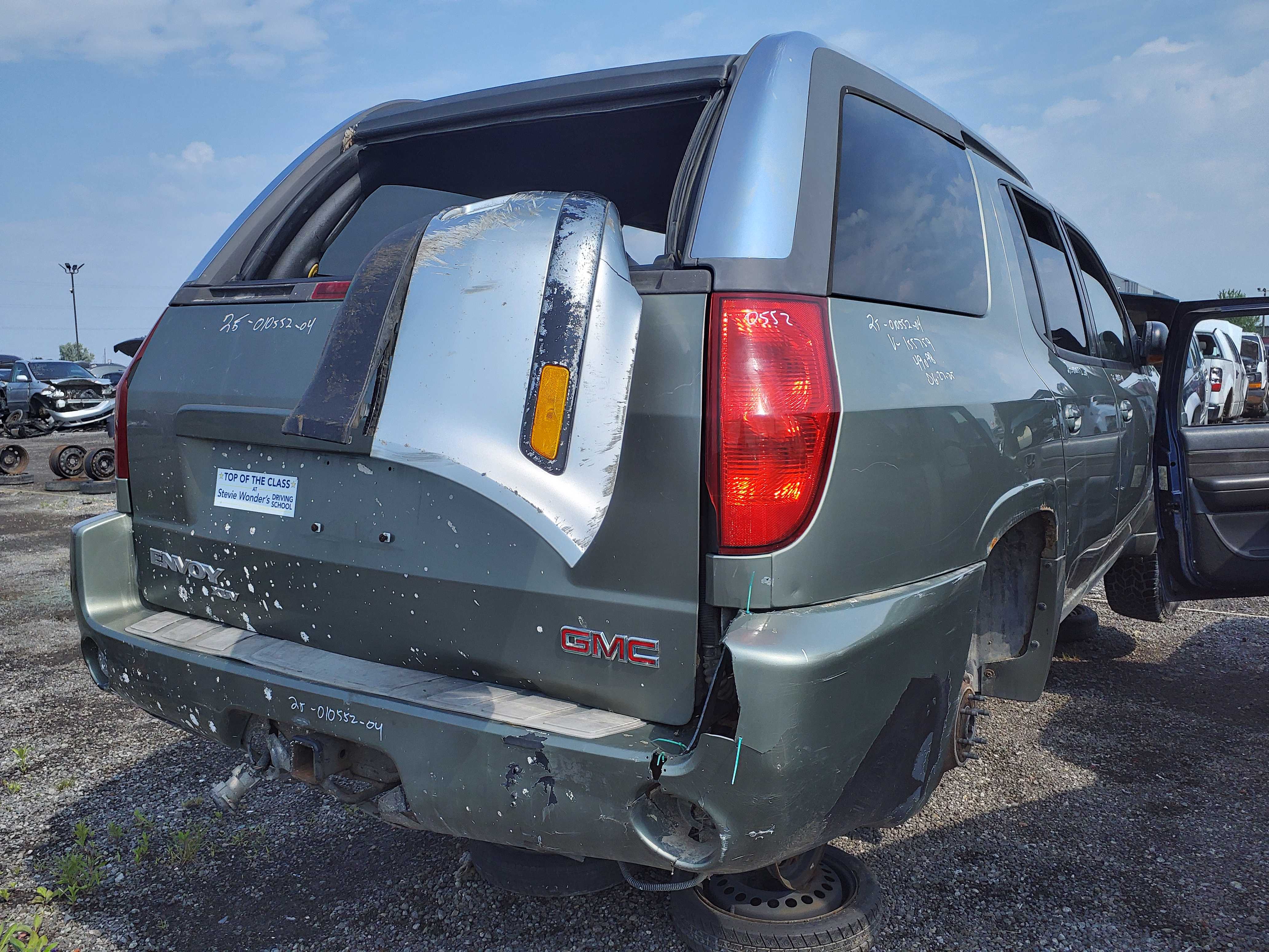 GMC ENVOY 2004