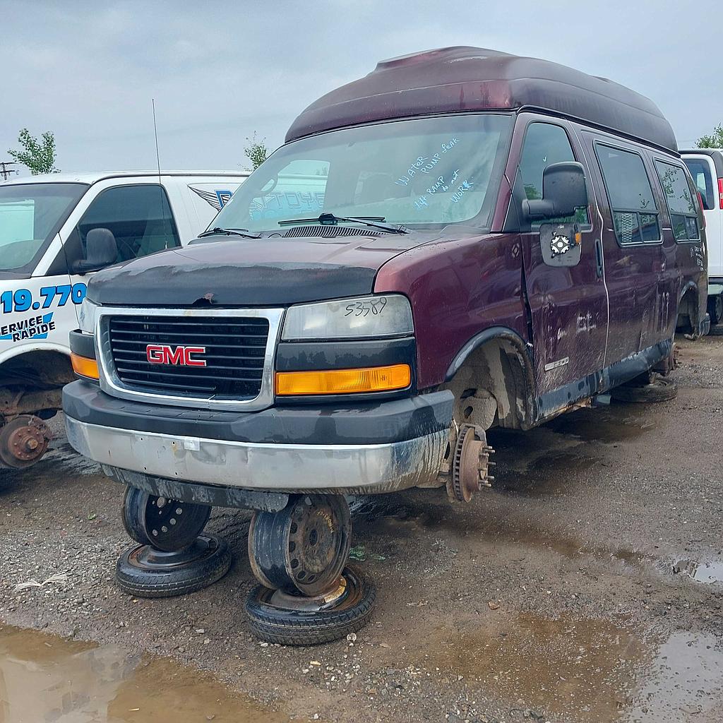 GMC SAVANA CARGO 2004